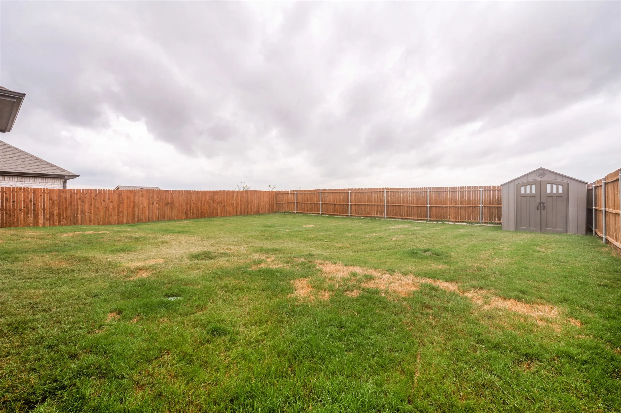 Single Family Residence For Sale in Denton County , 230 Clairmont Drive, Ponder, Texas 76259, 3 Bedroom, 2 Bathroom, 2 Garage spaces, 2,253 Sqft, built in 2022, mls#21342021, Real Estate Agent in Ponder, Homes For Sale in Denton county, Homes For Sale in Ponder, Realtor in Ponder Texas, Real Estate Brokerage Independent Realty Texas, Luminita Cordes Realtor