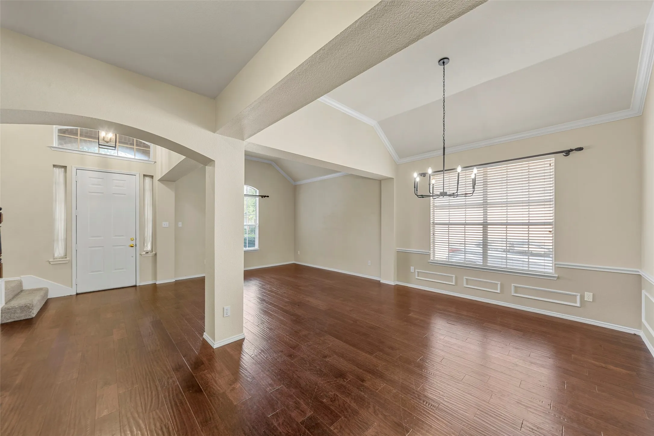 Single Family Residence For Rent in Collin County , 112 Sweetgum Drive, Murphy, Texas 75094, 4 Bedroom, 3 Bathroom, 3 Garage spaces, 3,020 Sqft, built in 1997, mls#21342033, Real Estate Agent in Murphy, Homes For Rent in Collin county, Homes For Rent in Murphy, Realtor in Murphy Texas, Real Estate Brokerage Independent Realty Texas, Luminita Cordes Realtor