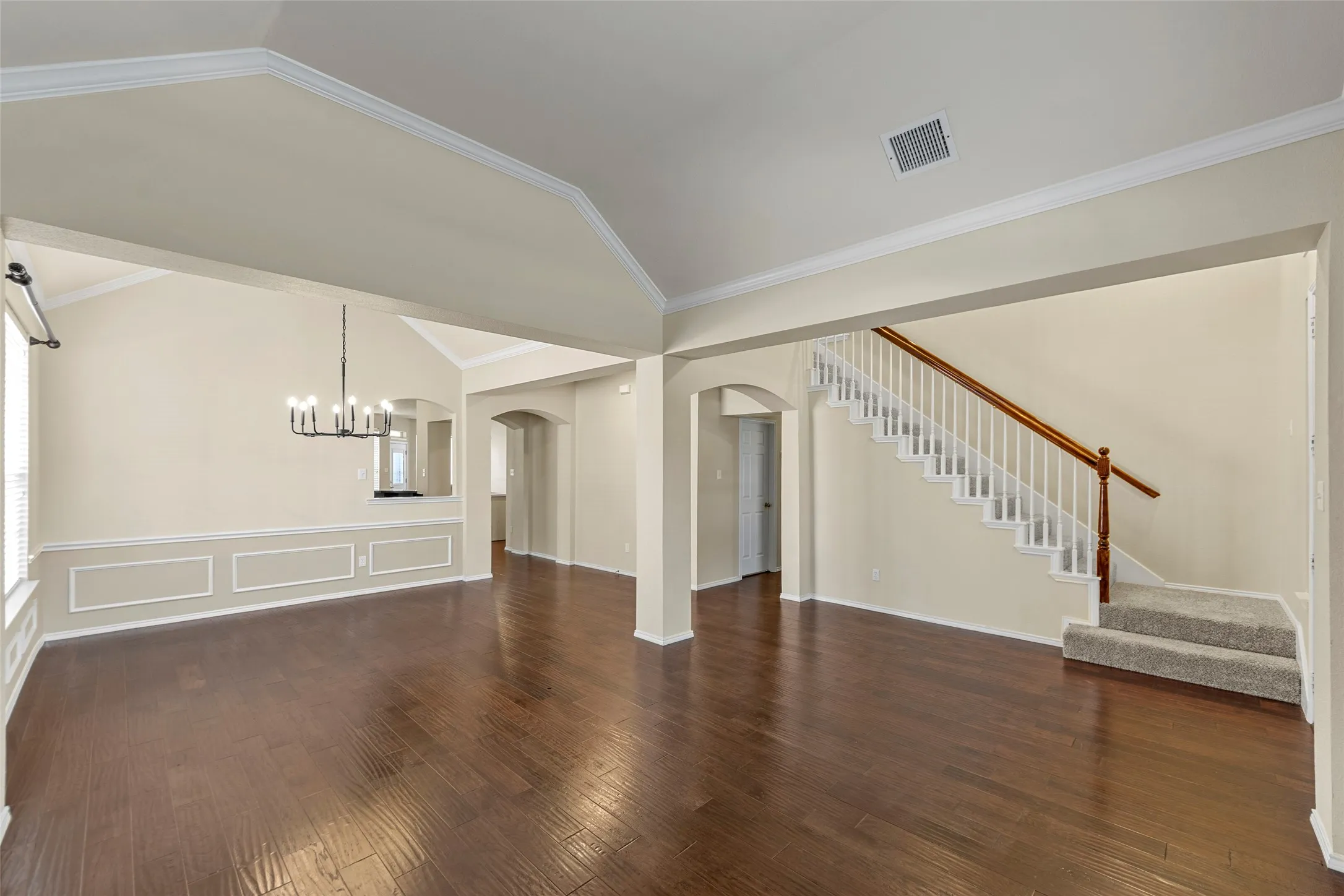 Single Family Residence For Rent in Collin County , 112 Sweetgum Drive, Murphy, Texas 75094, 4 Bedroom, 3 Bathroom, 3 Garage spaces, 3,020 Sqft, built in 1997, mls#21342033, Real Estate Agent in Murphy, Homes For Rent in Collin county, Homes For Rent in Murphy, Realtor in Murphy Texas, Real Estate Brokerage Independent Realty Texas, Luminita Cordes Realtor
