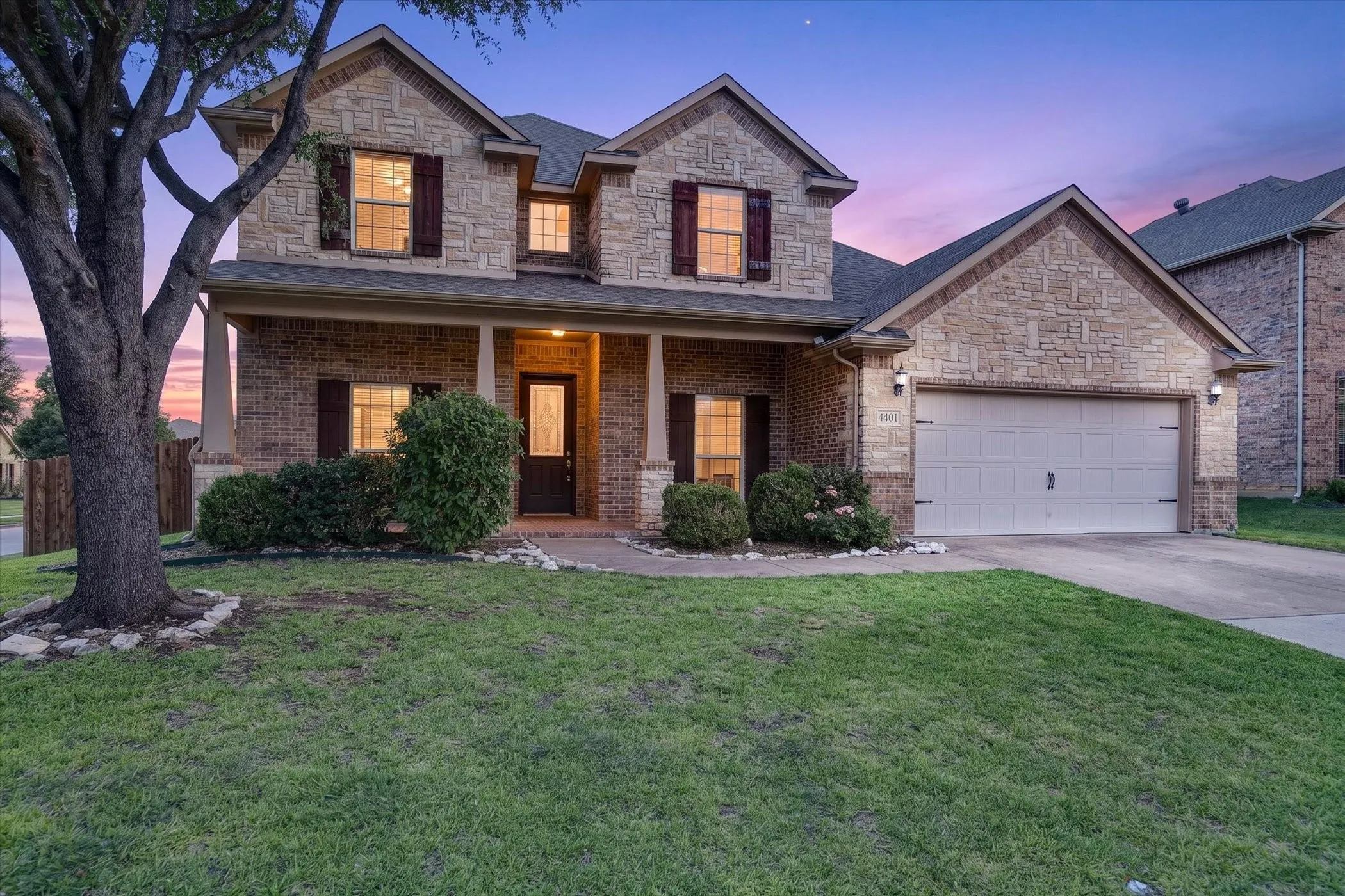 Single Family Residence For Sale in Tarrant County , 4401 Genesis Court, Mansfield, Texas 76063, 5 Bedroom, 3 Bathroom, 2 Garage spaces, 3,727 Sqft, built in 2006, mls#21342054, Real Estate Agent in Mansfield, Homes For Sale in Tarrant county, Homes For Sale in Mansfield, Realtor in Mansfield Texas, Real Estate Brokerage Independent Realty Texas, Luminita Cordes Realtor