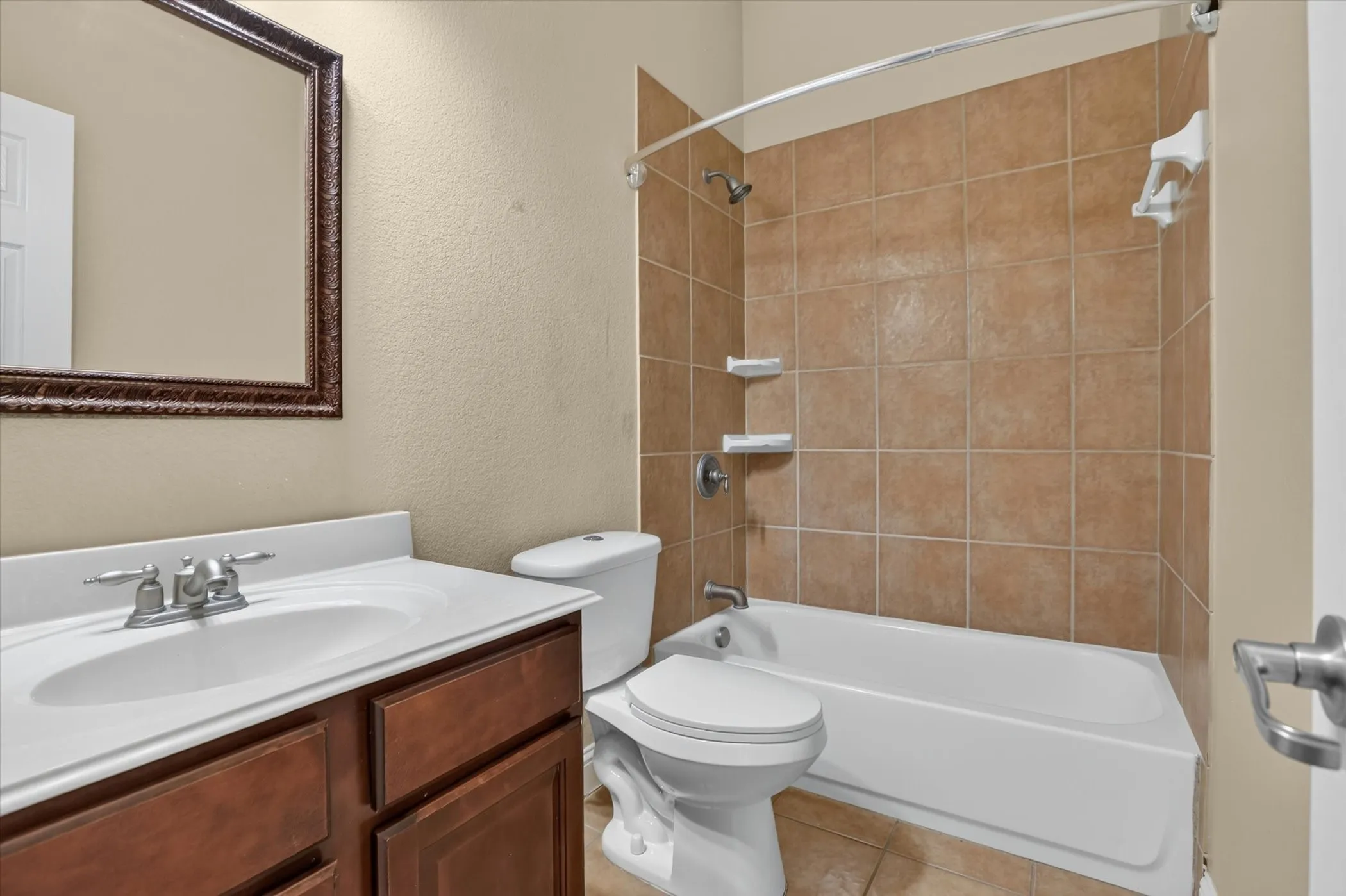 1st Floor Bathroom
