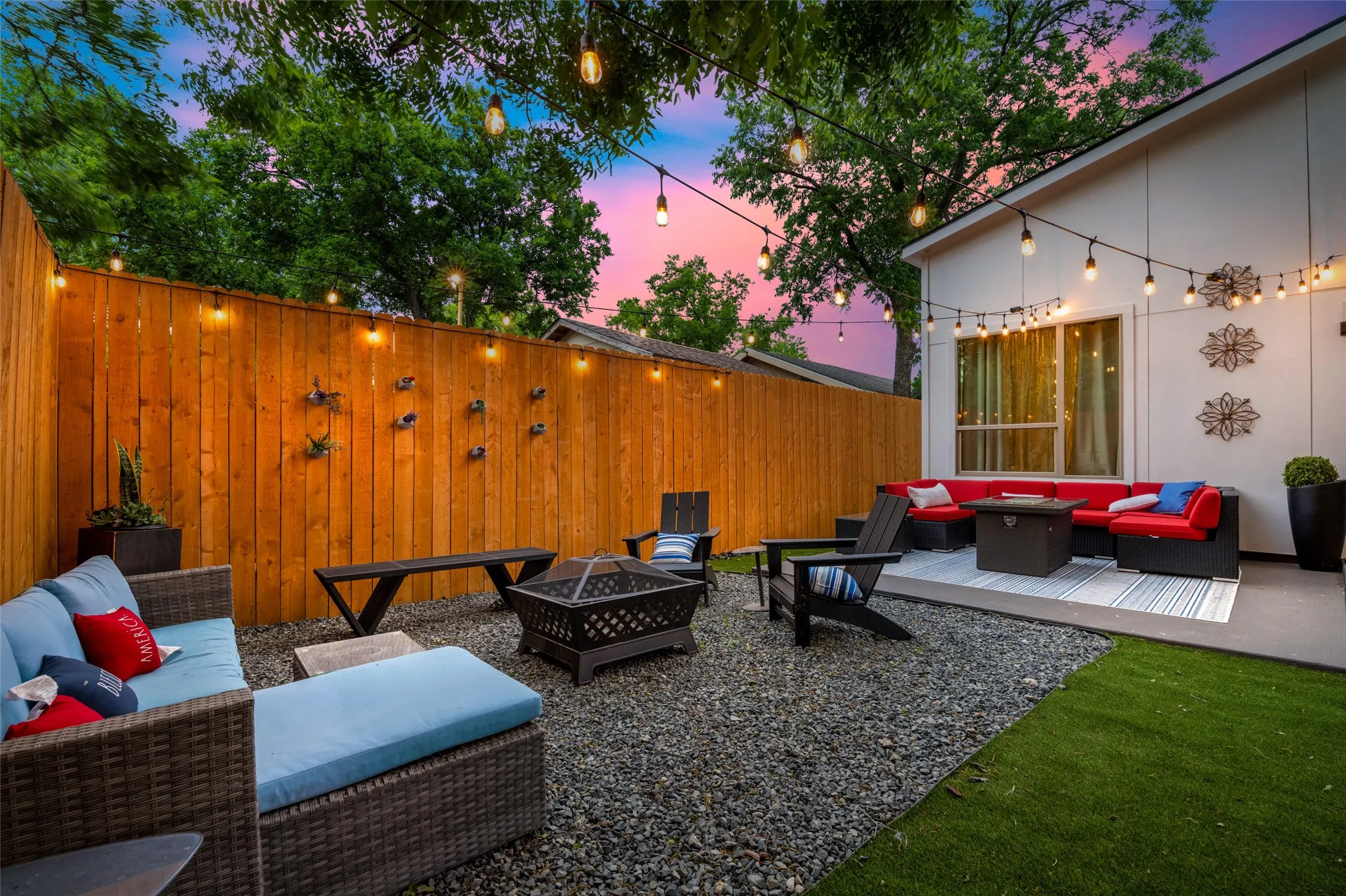 Single Family Residence For Sale in Dallas County , 3615 Mcbroom Street, Dallas, Texas 75212, 5 Bedrooms, 3 Bathrooms, Garage spaces, 2,195 Sqft, built in 2021, Price $469,990, mls#21341803, Real Estate Agent in Dallas, Homes For Sale in Dallas county, Homes For Sale in Dallas, Realtor in Dallas Texas, Real Estate Brokerage Independent Realty Texas, Luminita Cordes Realtor