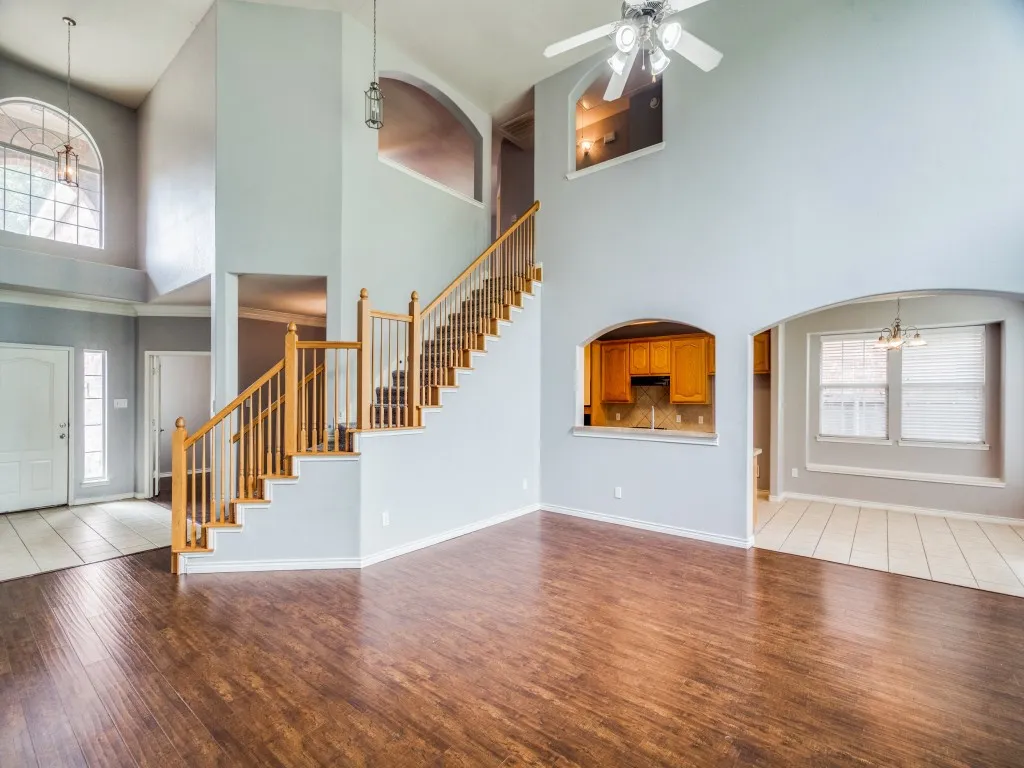 Single Family Residence For Sale in Collin County , 8400 Silverado Trail, Mc Kinney, Texas 75070, 5 Bedroom, 3 Bathroom, 2 Garage spaces, 3,234 Sqft, built in 2006, mls#21342000, Real Estate Agent in Mc Kinney, Homes For Sale in Collin county, Homes For Sale in Mc Kinney, Realtor in Mc Kinney Texas, Real Estate Brokerage Independent Realty Texas, Luminita Cordes Realtor