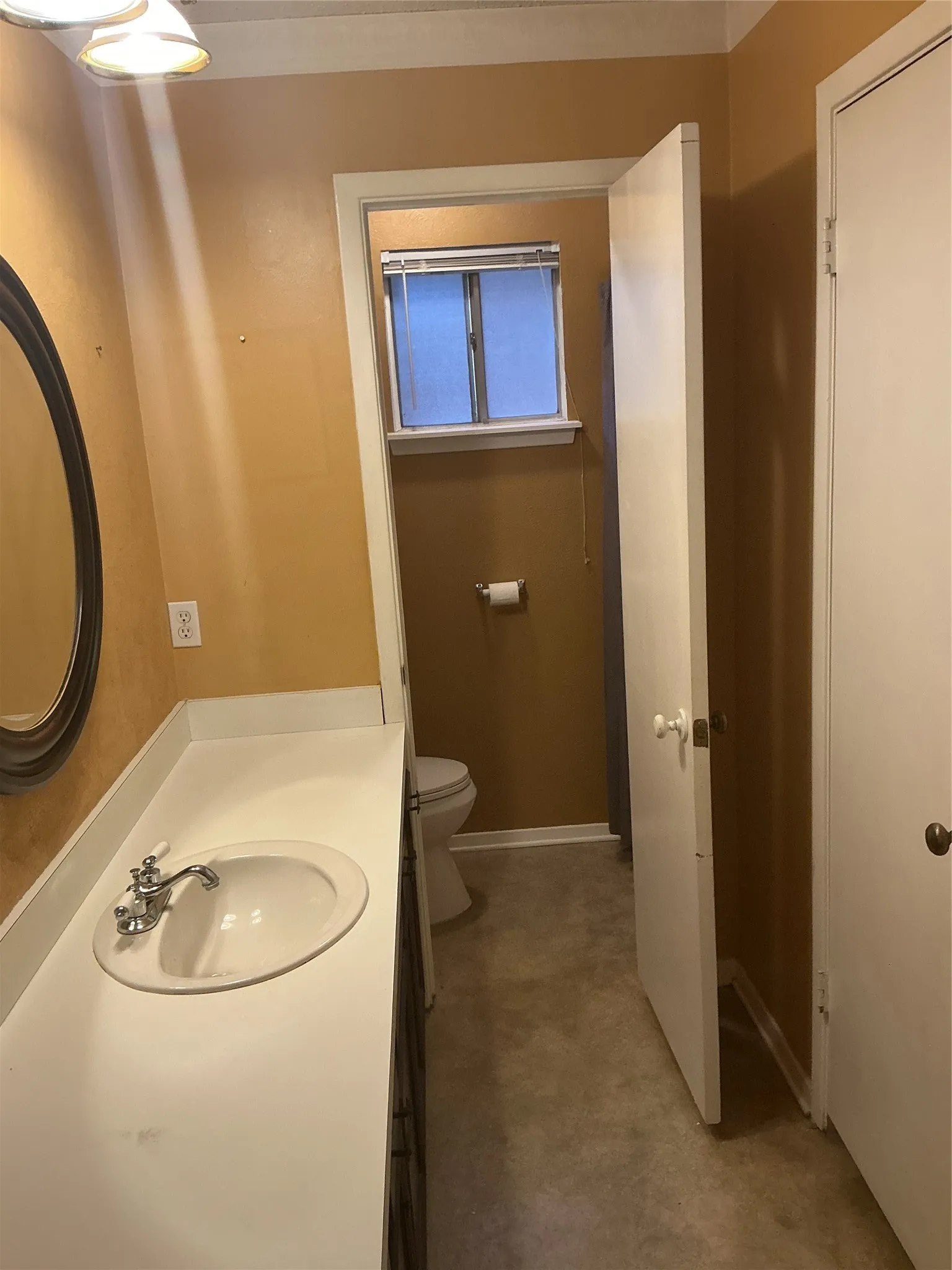 Single Family Residence For Sale in Johnson County , 724 Barbara Lane, Burleson, Texas 76028, 3 Bedroom, 2 Bathroom, 2 Garage spaces, 1,521 Sqft, built in 1976, mls#21342087, Real Estate Agent in Burleson, Homes For Sale in Johnson county, Homes For Sale in Burleson, Realtor in Burleson Texas, Real Estate Brokerage Independent Realty Texas, Luminita Cordes Realtor