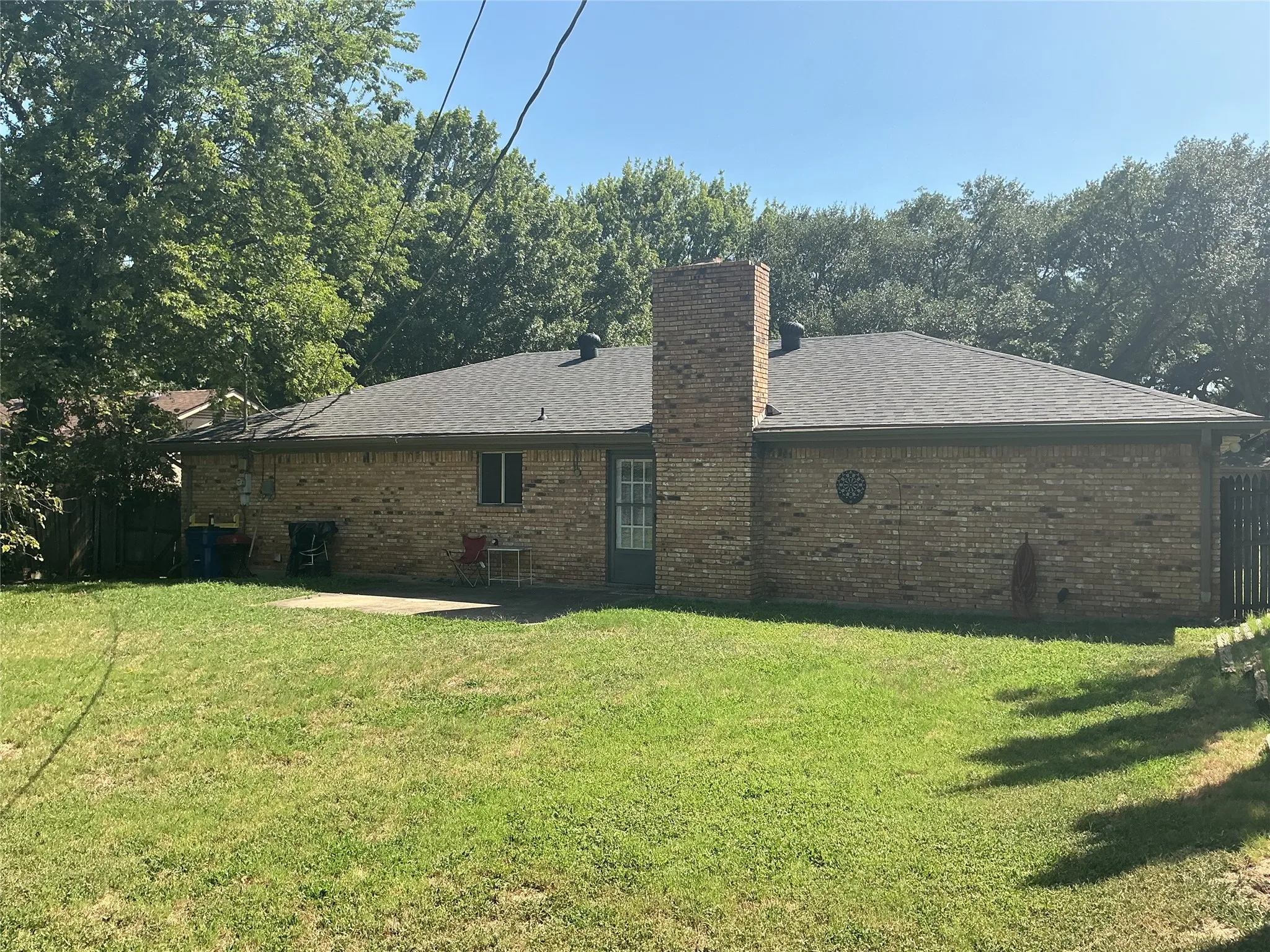 Single Family Residence For Sale in Johnson County , 724 Barbara Lane, Burleson, Texas 76028, 3 Bedroom, 2 Bathroom, 2 Garage spaces, 1,521 Sqft, built in 1976, mls#21342087, Real Estate Agent in Burleson, Homes For Sale in Johnson county, Homes For Sale in Burleson, Realtor in Burleson Texas, Real Estate Brokerage Independent Realty Texas, Luminita Cordes Realtor
