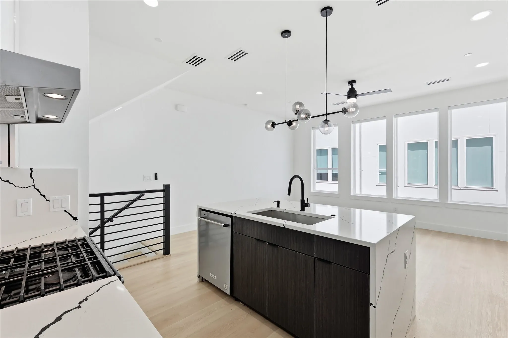 Townhouse For Rent in Dallas County , 2015 California Drive 105, Dallas, Texas 75204, 2 Bedroom, 4 Bathroom, 2 Garage spaces, 1,647 Sqft, built in 2024, mls#21342094, Real Estate Agent in Dallas, Homes For Rent in Dallas county, Homes For Rent in Dallas, Realtor in Dallas Texas, Real Estate Brokerage Independent Realty Texas, Luminita Cordes Realtor