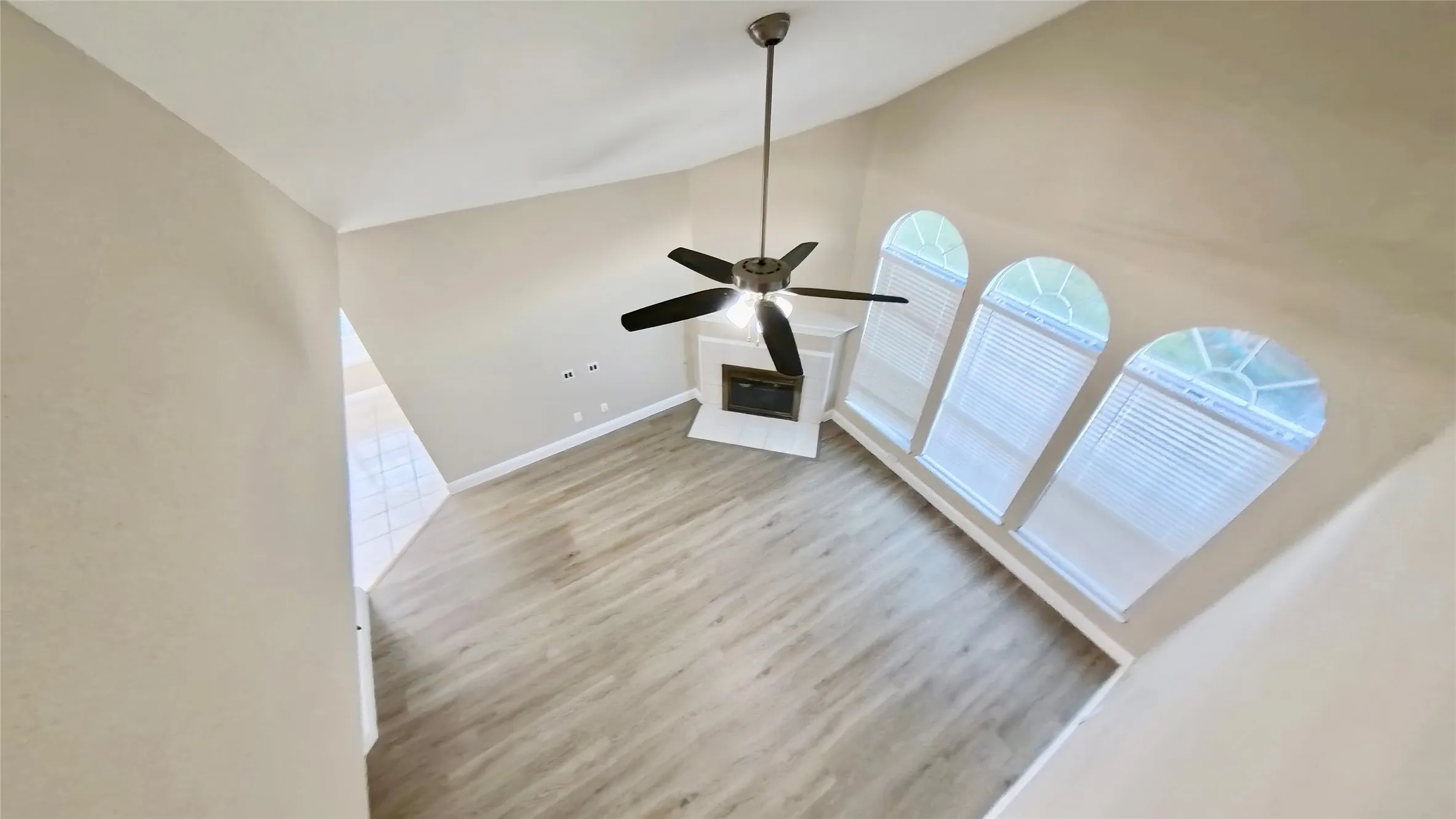 Single Family Residence For Rent in Collin County , 4304 Lone Rock Court, Plano, Texas 75024, 4 Bedrooms, 3 Bathrooms, 2 Garage spaces, 2,296 Sqft, built in 1996, Price $2,750, mls#21342090, Real Estate Agent in Plano, Homes For Rent in Collin county, Homes For Rent in Plano, Realtor in Plano Texas, Real Estate Brokerage Independent Realty Texas, Luminita Cordes Realtor