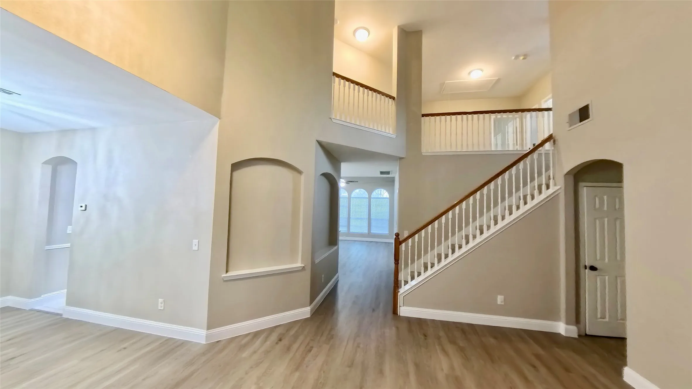 Single Family Residence For Rent in Collin County , 4304 Lone Rock Court, Plano, Texas 75024, 4 Bedrooms, 3 Bathrooms, 2 Garage spaces, 2,296 Sqft, built in 1996, Price $2,750, mls#21342090, Real Estate Agent in Plano, Homes For Rent in Collin county, Homes For Rent in Plano, Realtor in Plano Texas, Real Estate Brokerage Independent Realty Texas, Luminita Cordes Realtor
