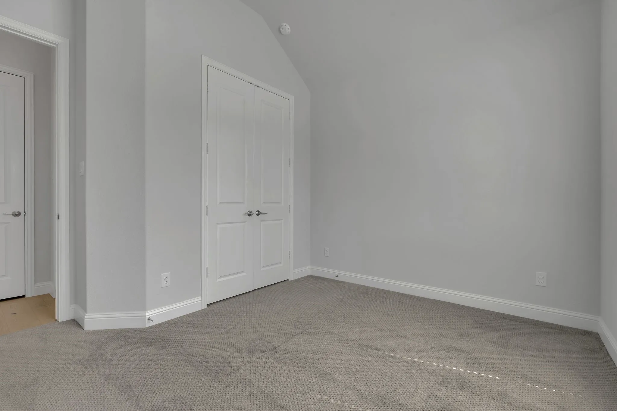 Single Family Residence For Rent in Collin County , 16128 Harris Hawk Street, Frisco, Texas 75035, 4 Bedrooms, 3 Bathrooms, 2 Garage spaces, 2,249 Sqft, built in 2022, Price $3,200, mls#21342101, Real Estate Agent in Frisco, Homes For Rent in Collin county, Homes For Rent in Frisco, Realtor in Frisco Texas, Real Estate Brokerage Independent Realty Texas, Luminita Cordes Realtor