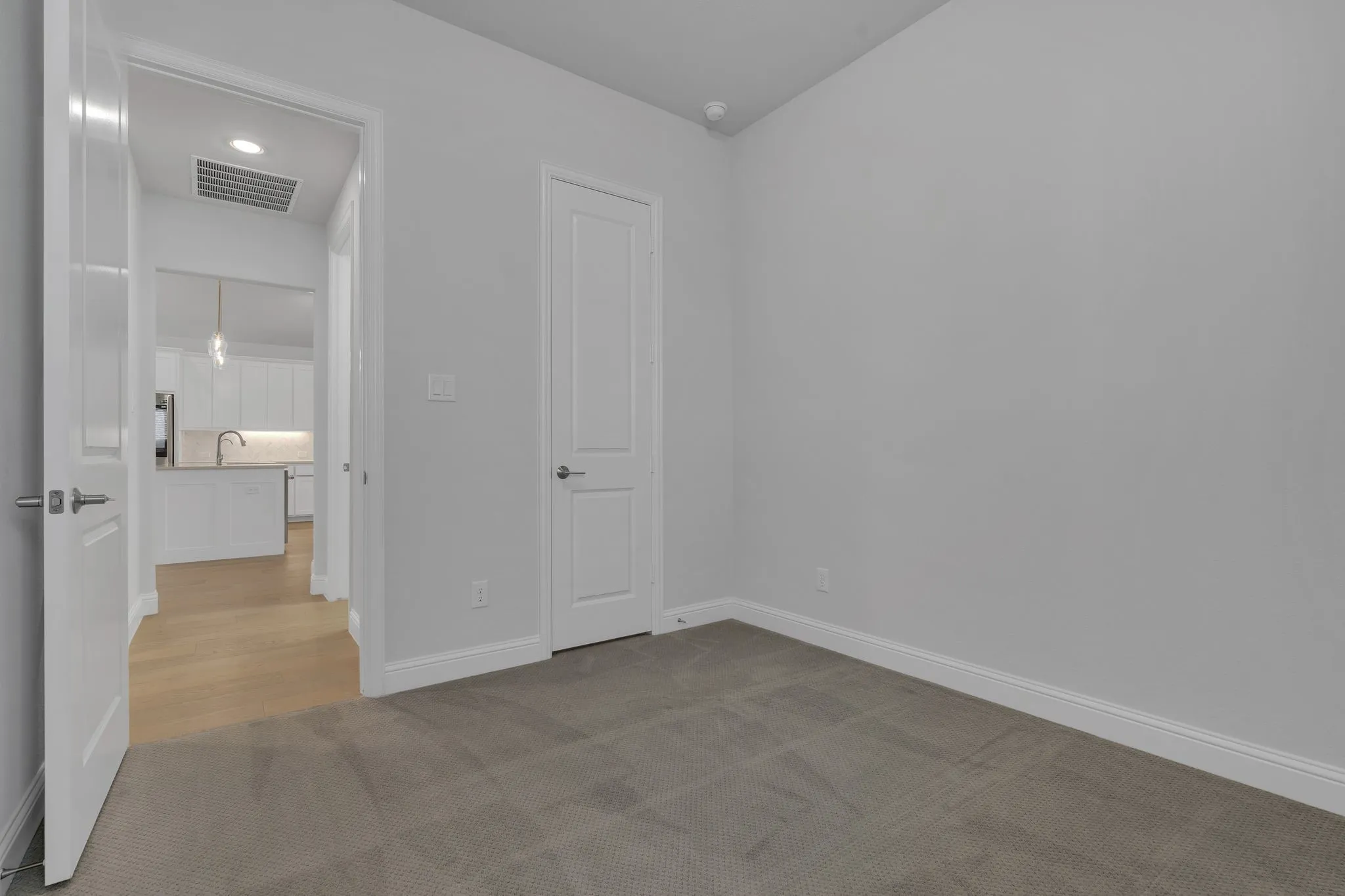 Single Family Residence For Rent in Collin County , 16128 Harris Hawk Street, Frisco, Texas 75035, 4 Bedrooms, 3 Bathrooms, 2 Garage spaces, 2,249 Sqft, built in 2022, Price $3,200, mls#21342101, Real Estate Agent in Frisco, Homes For Rent in Collin county, Homes For Rent in Frisco, Realtor in Frisco Texas, Real Estate Brokerage Independent Realty Texas, Luminita Cordes Realtor