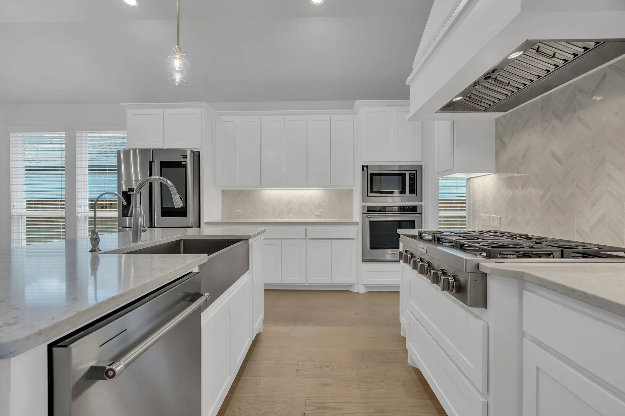 Single Family Residence For Rent in Collin County , 16128 Harris Hawk Street, Frisco, Texas 75035, 4 Bedrooms, 3 Bathrooms, 2 Garage spaces, 2,249 Sqft, built in 2022, Price $3,200, mls#21342101, Real Estate Agent in Frisco, Homes For Rent in Collin county, Homes For Rent in Frisco, Realtor in Frisco Texas, Real Estate Brokerage Independent Realty Texas, Luminita Cordes Realtor