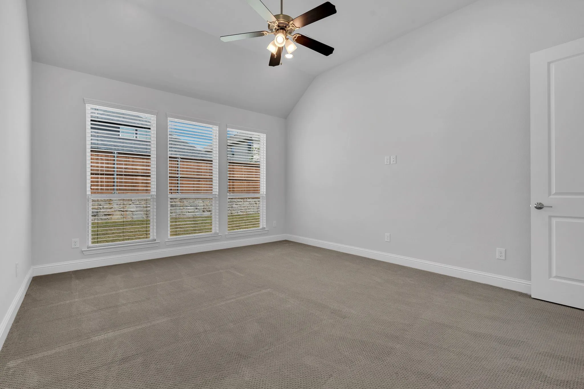 Single Family Residence For Rent in Collin County , 16128 Harris Hawk Street, Frisco, Texas 75035, 4 Bedrooms, 3 Bathrooms, 2 Garage spaces, 2,249 Sqft, built in 2022, Price $3,200, mls#21342101, Real Estate Agent in Frisco, Homes For Rent in Collin county, Homes For Rent in Frisco, Realtor in Frisco Texas, Real Estate Brokerage Independent Realty Texas, Luminita Cordes Realtor