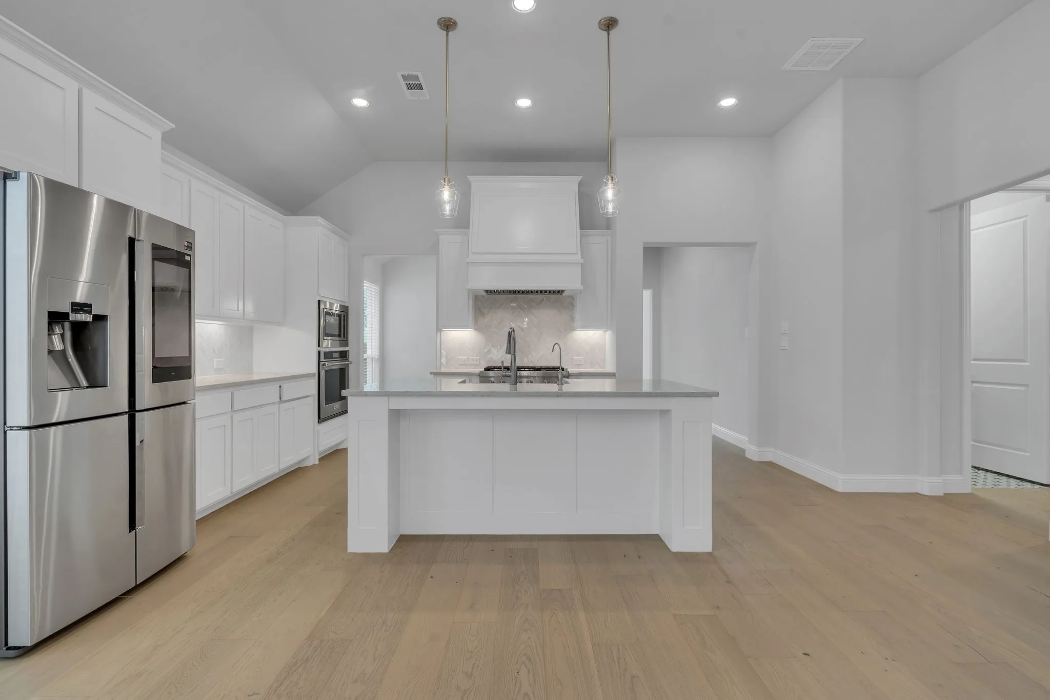 Single Family Residence For Rent in Collin County , 16128 Harris Hawk Street, Frisco, Texas 75035, 4 Bedrooms, 3 Bathrooms, 2 Garage spaces, 2,249 Sqft, built in 2022, Price $3,200, mls#21342101, Real Estate Agent in Frisco, Homes For Rent in Collin county, Homes For Rent in Frisco, Realtor in Frisco Texas, Real Estate Brokerage Independent Realty Texas, Luminita Cordes Realtor