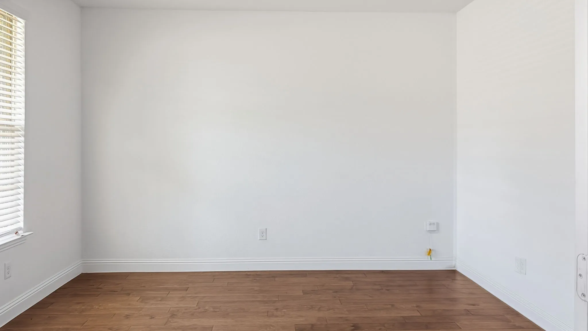 Single Family Residence For Rent in Denton County , 2722 Catoosa Lane, Corinth, Texas 76210, 4 Bedroom, 4 Bathroom, 2 Garage spaces, 2,716 Sqft, built in 2022, mls#21342106, Real Estate Agent in Corinth, Homes For Rent in Denton county, Homes For Rent in Corinth, Realtor in Corinth Texas, Real Estate Brokerage Independent Realty Texas, Luminita Cordes Realtor