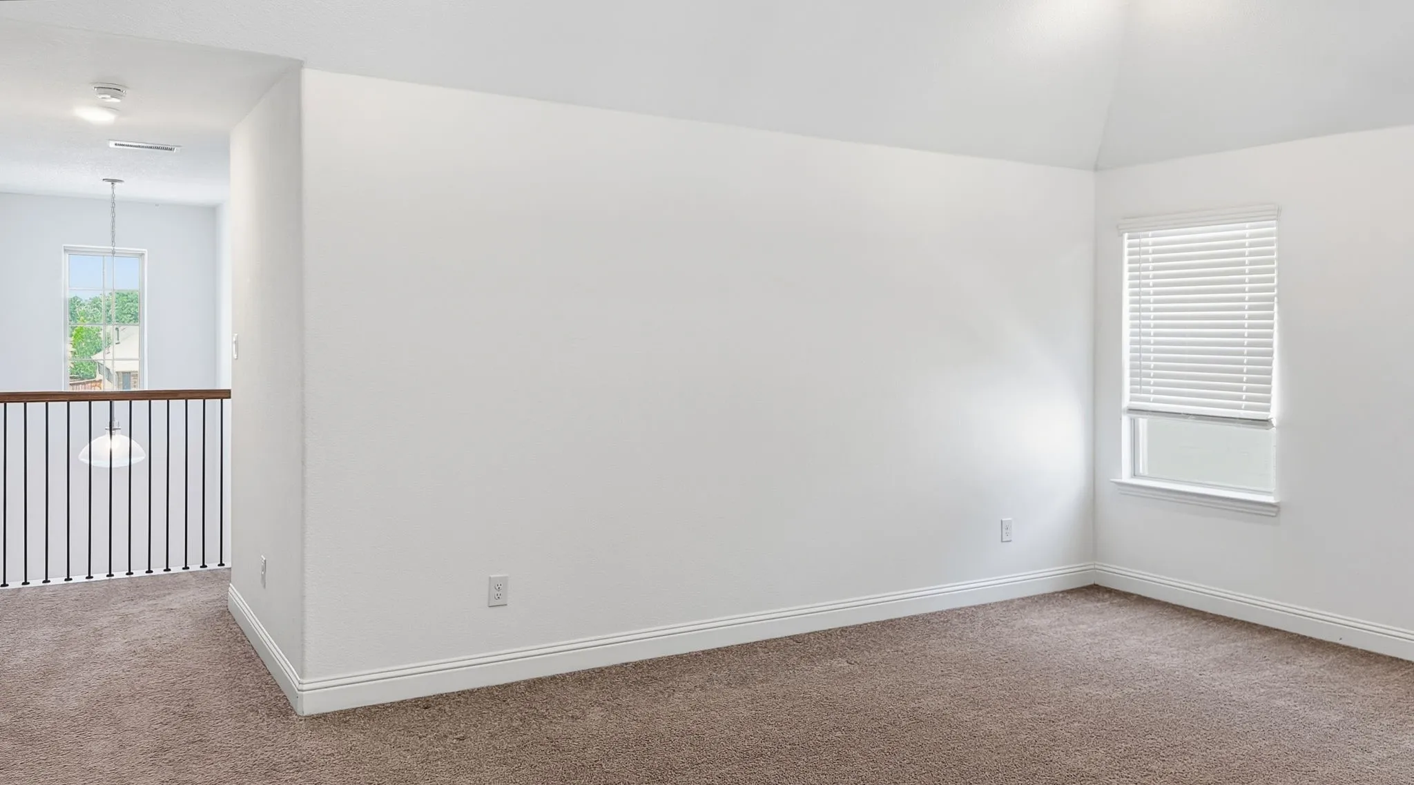 Single Family Residence For Rent in Denton County , 2722 Catoosa Lane, Corinth, Texas 76210, 4 Bedroom, 4 Bathroom, 2 Garage spaces, 2,716 Sqft, built in 2022, mls#21342106, Real Estate Agent in Corinth, Homes For Rent in Denton county, Homes For Rent in Corinth, Realtor in Corinth Texas, Real Estate Brokerage Independent Realty Texas, Luminita Cordes Realtor