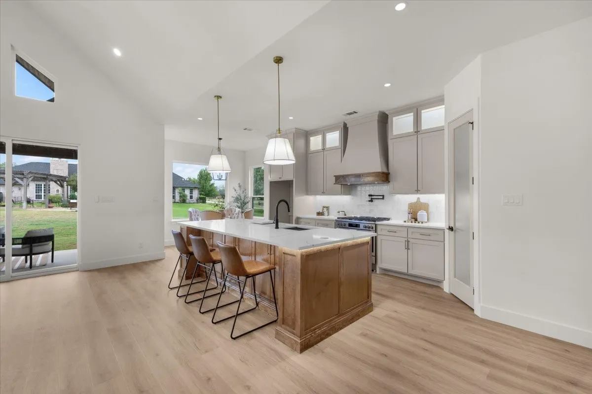 Single Family Residence For Sale in Parker County , 106 Mc Clure Court, Hudson Oaks, Texas 76087, 4 Bedroom, 3 Bathroom, 2 Garage spaces, 2,213 Sqft, built in 2026, mls#21342118, Real Estate Agent in Hudson Oaks, Homes For Sale in Parker county, Homes For Sale in Hudson Oaks, Realtor in Hudson Oaks Texas, Real Estate Brokerage Independent Realty Texas, Luminita Cordes Realtor