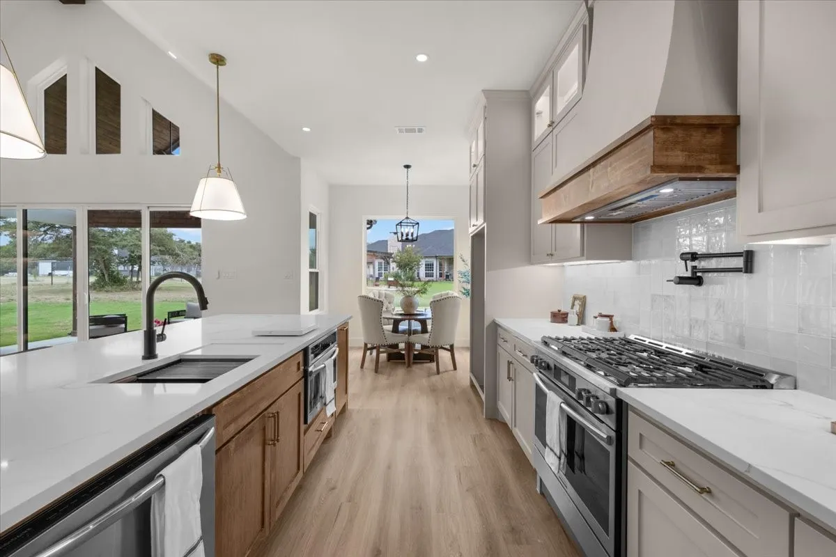 Single Family Residence For Sale in Parker County , 106 Mc Clure Court, Hudson Oaks, Texas 76087, 4 Bedroom, 3 Bathroom, 2 Garage spaces, 2,213 Sqft, built in 2026, mls#21342118, Real Estate Agent in Hudson Oaks, Homes For Sale in Parker county, Homes For Sale in Hudson Oaks, Realtor in Hudson Oaks Texas, Real Estate Brokerage Independent Realty Texas, Luminita Cordes Realtor