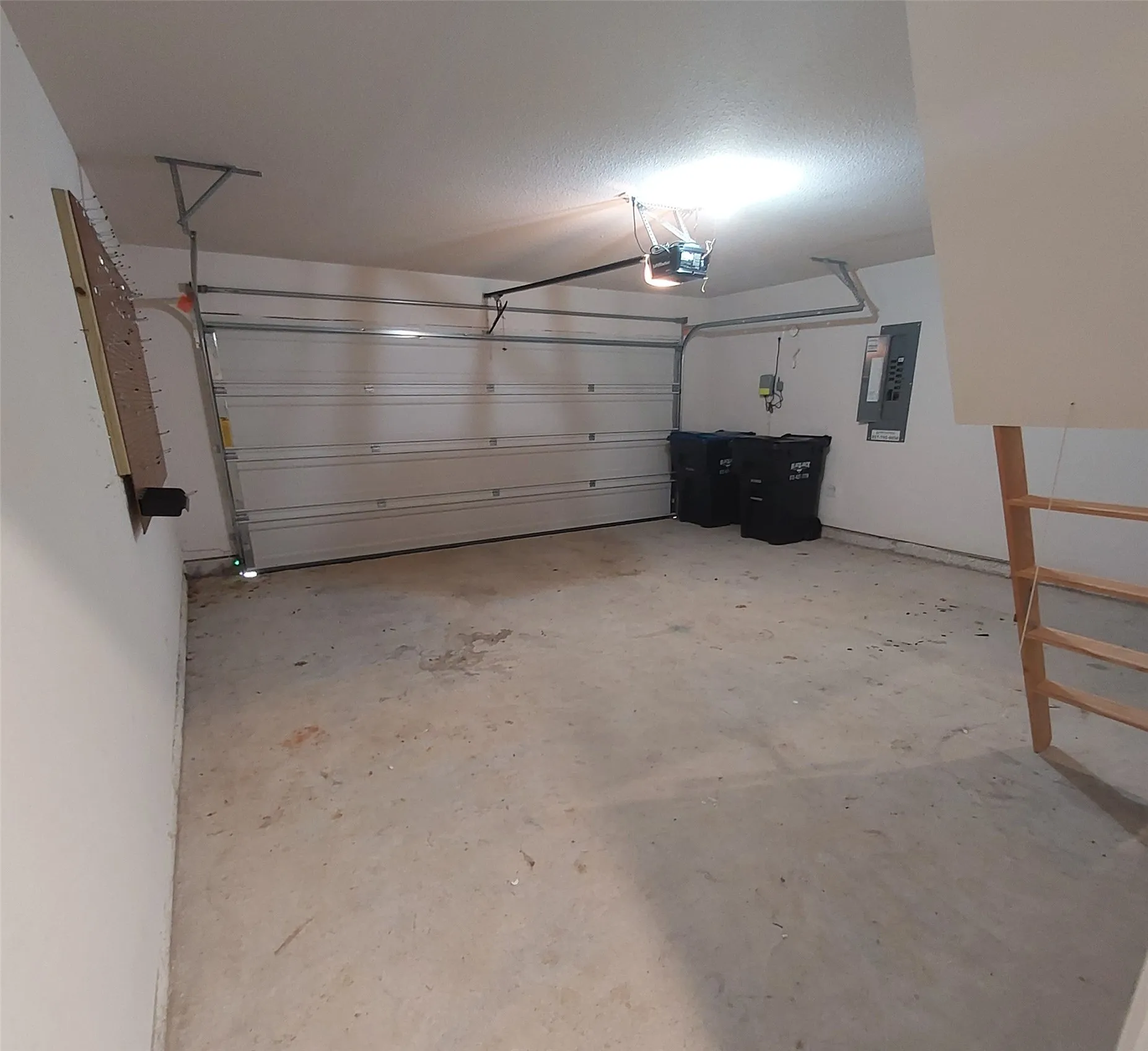 Single Family Residence For Sale in Hunt County , 205 Longhorn Pass, Caddo Mills, Texas 75135, 4 Bedroom, 2 Bathroom, 2 Garage spaces, 1,830 Sqft, built in 2022, mls#21337097, Real Estate Agent in Caddo Mills, Homes For Sale in Hunt county, Homes For Sale in Caddo Mills, Realtor in Caddo Mills Texas, Real Estate Brokerage Independent Realty Texas, Luminita Cordes Realtor