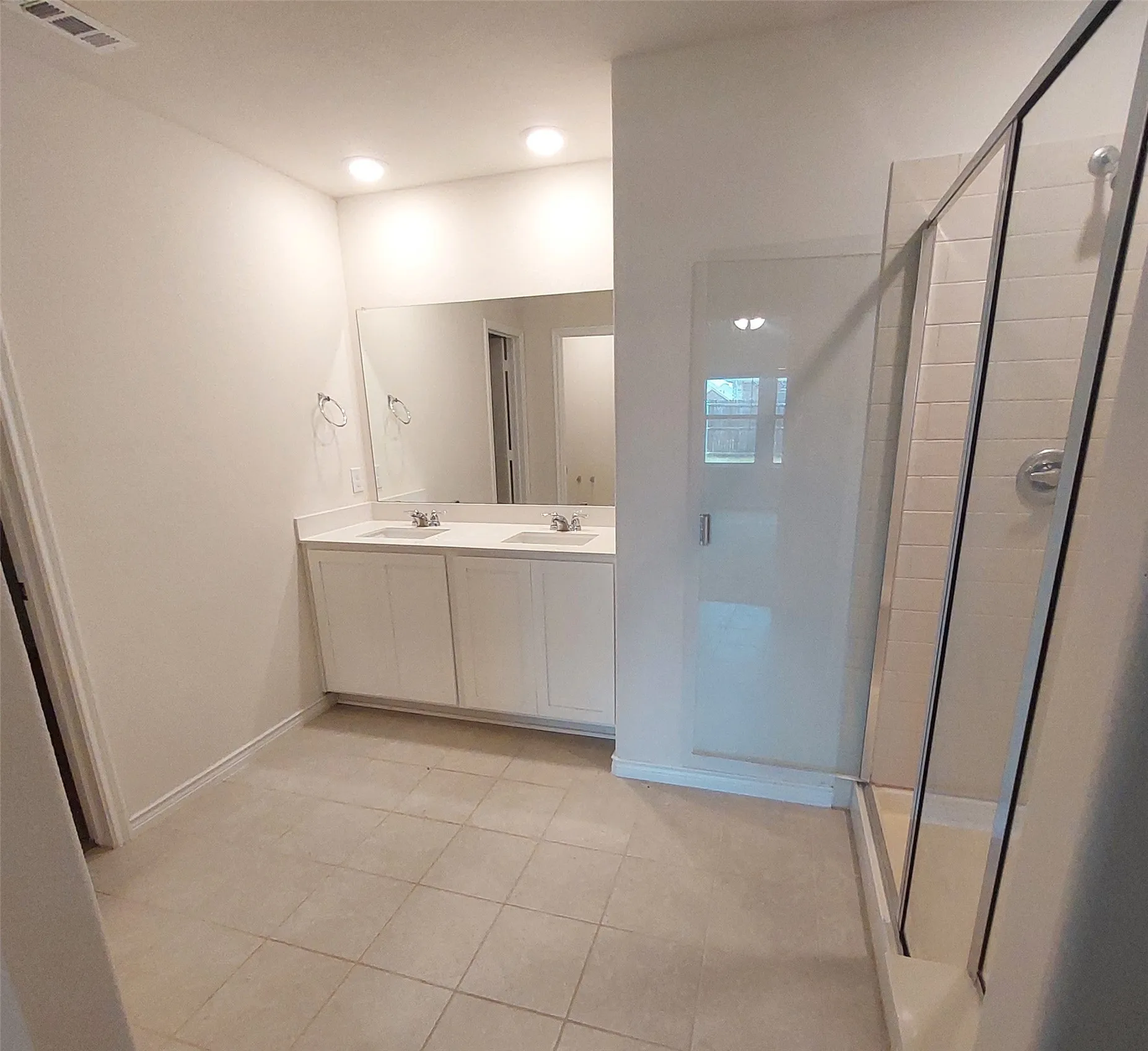 Single Family Residence For Sale in Hunt County , 205 Longhorn Pass, Caddo Mills, Texas 75135, 4 Bedroom, 2 Bathroom, 2 Garage spaces, 1,830 Sqft, built in 2022, mls#21337097, Real Estate Agent in Caddo Mills, Homes For Sale in Hunt county, Homes For Sale in Caddo Mills, Realtor in Caddo Mills Texas, Real Estate Brokerage Independent Realty Texas, Luminita Cordes Realtor