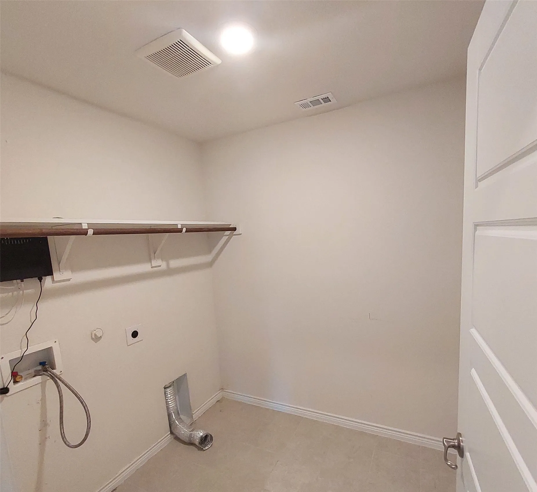 Single Family Residence For Sale in Hunt County , 205 Longhorn Pass, Caddo Mills, Texas 75135, 4 Bedroom, 2 Bathroom, 2 Garage spaces, 1,830 Sqft, built in 2022, mls#21337097, Real Estate Agent in Caddo Mills, Homes For Sale in Hunt county, Homes For Sale in Caddo Mills, Realtor in Caddo Mills Texas, Real Estate Brokerage Independent Realty Texas, Luminita Cordes Realtor