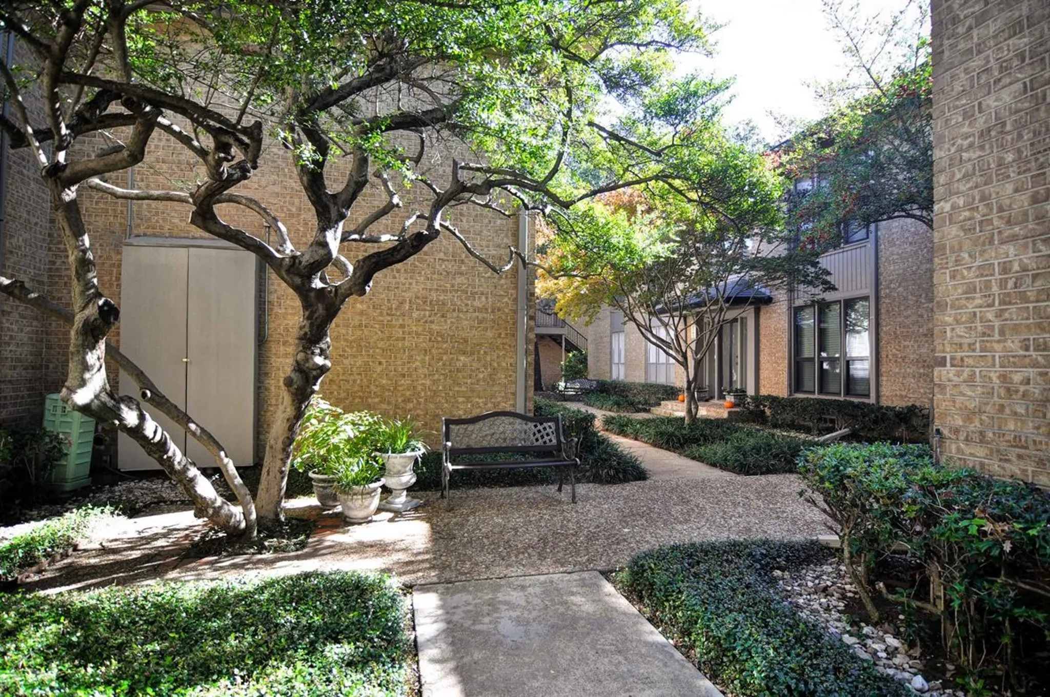 Beautifully landscaped grounds throughout the community