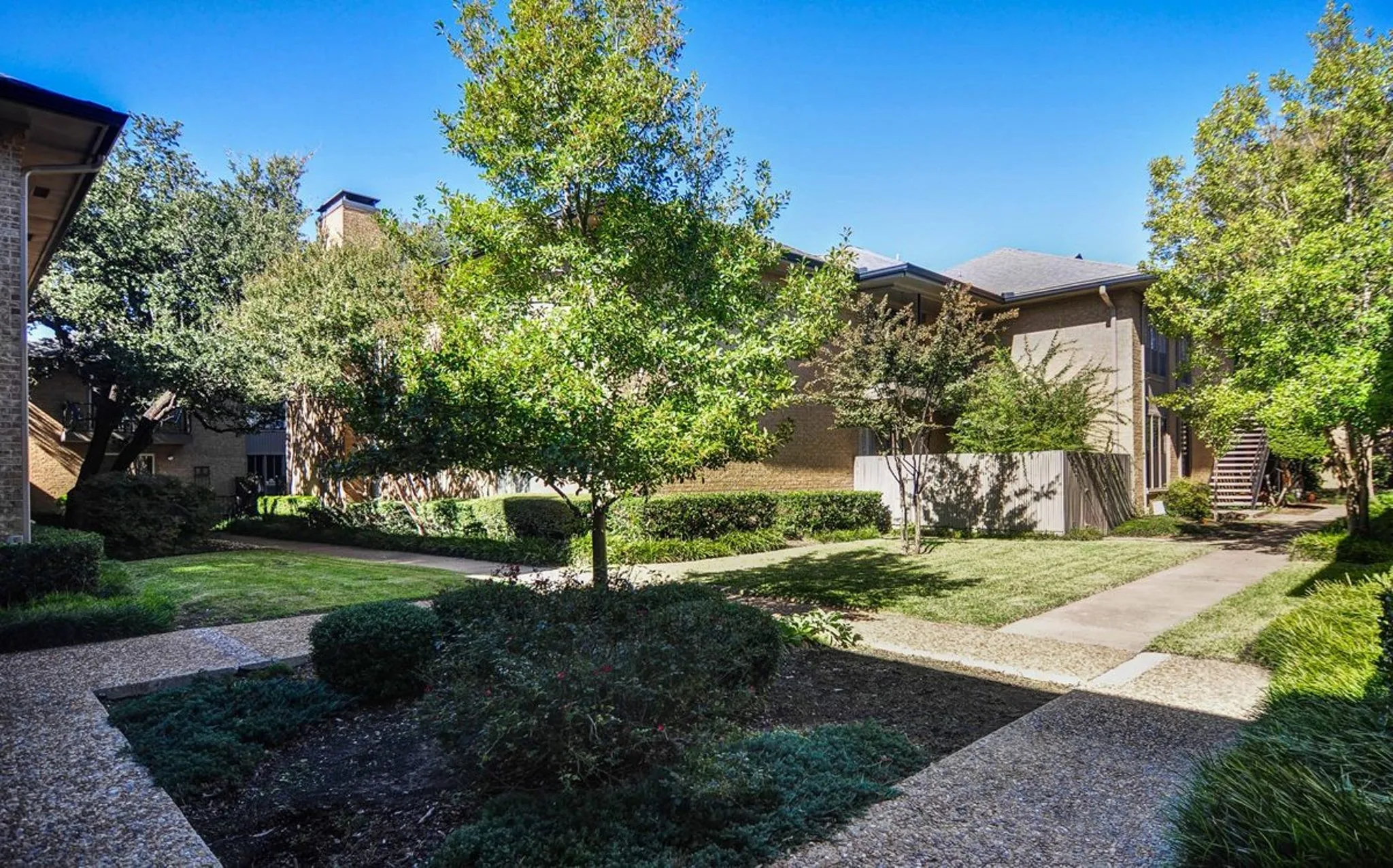 Beautifully landscaped courtyard