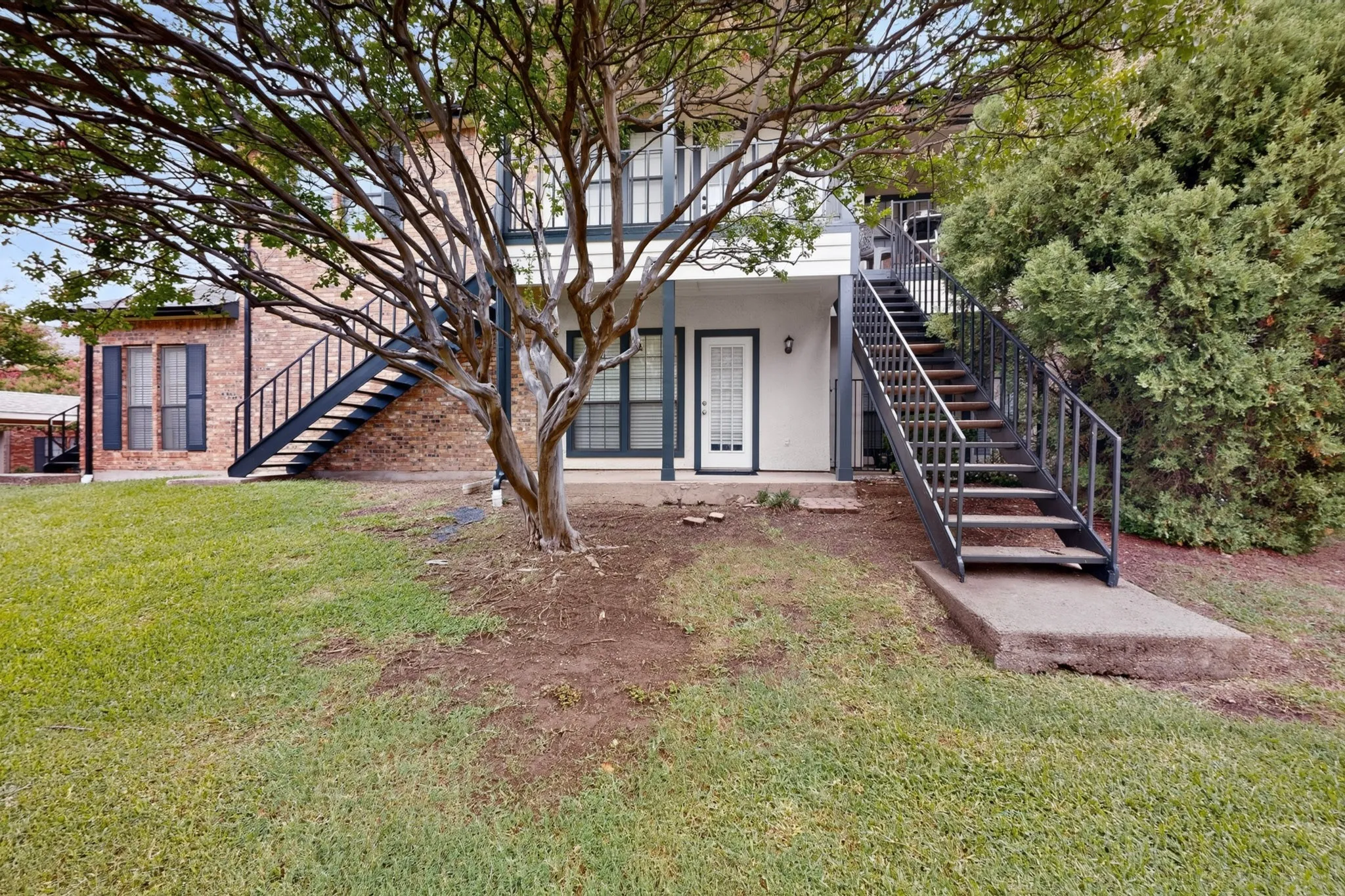 Condominium For Rent in Dallas County , 2835 Keller Springs Road 1103, Carrollton, Texas 75006, 1 Bedroom, 1 Bathroom, Garage spaces, 806 Sqft, built in 1984, Price $1,350, mls#21341108, Real Estate Agent in Carrollton, Homes For Rent in Dallas county, Homes For Rent in Carrollton, Realtor in Carrollton Texas, Real Estate Brokerage Independent Realty Texas, Luminita Cordes Realtor