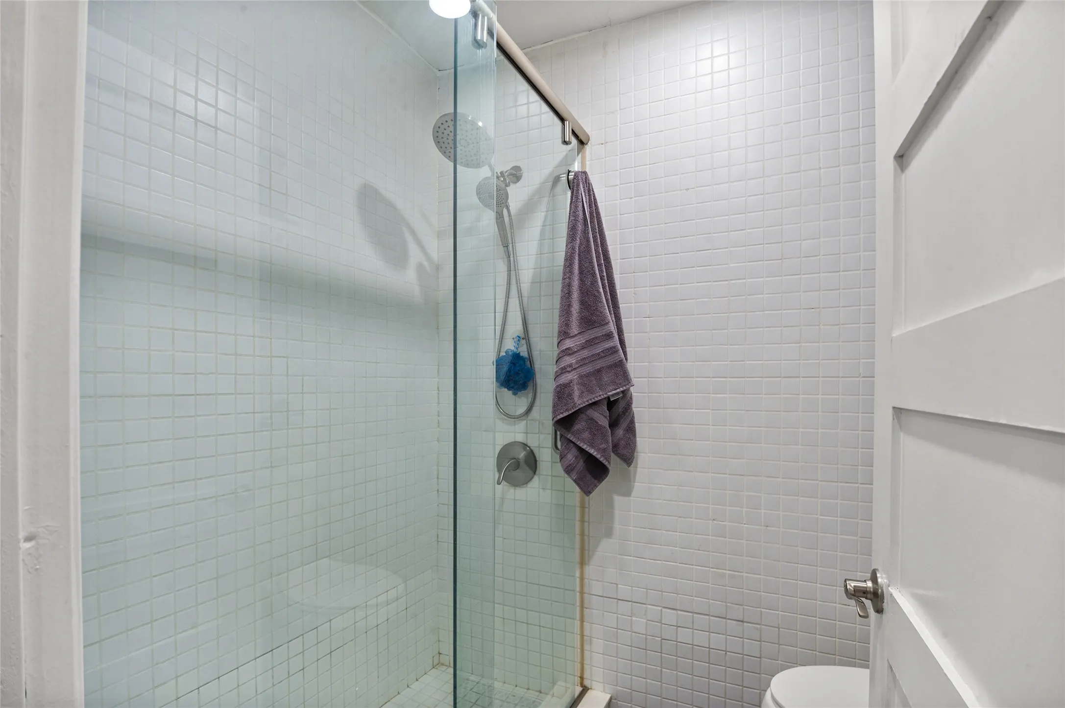 Condominium For Sale in Dallas County , 3116 Mahanna Street 1, Dallas, Texas 75235, 1 Bedroom, 1 Bathroom, Garage spaces, 723 Sqft, built in 1958, Price $150,000, mls#21341619, Real Estate Agent in Dallas, Homes For Sale in Dallas county, Homes For Sale in Dallas, Realtor in Dallas Texas, Real Estate Brokerage Independent Realty Texas, Luminita Cordes Realtor