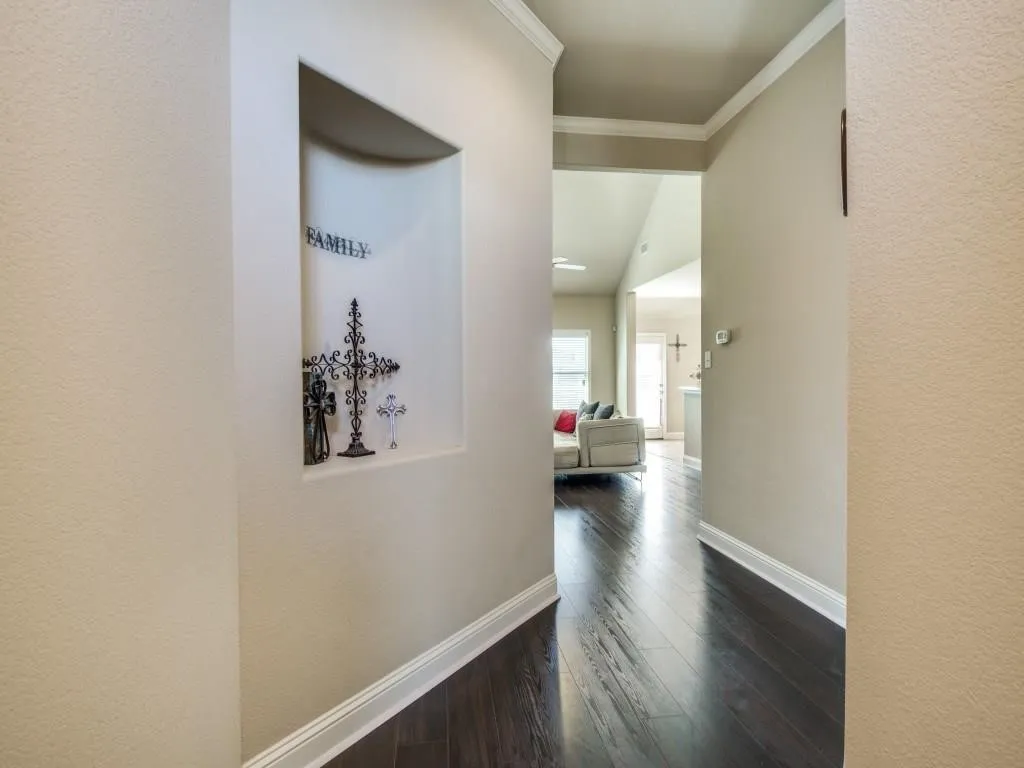 Single Family Residence For Rent in Collin County , 144 Mill Street, Anna, Texas 75409, 3 Bedroom, 2 Bathroom, 2 Garage spaces, 1,510 Sqft, built in 2012, mls#21342133, Real Estate Agent in Anna, Homes For Rent in Collin county, Homes For Rent in Anna, Realtor in Anna Texas, Real Estate Brokerage Independent Realty Texas, Luminita Cordes Realtor