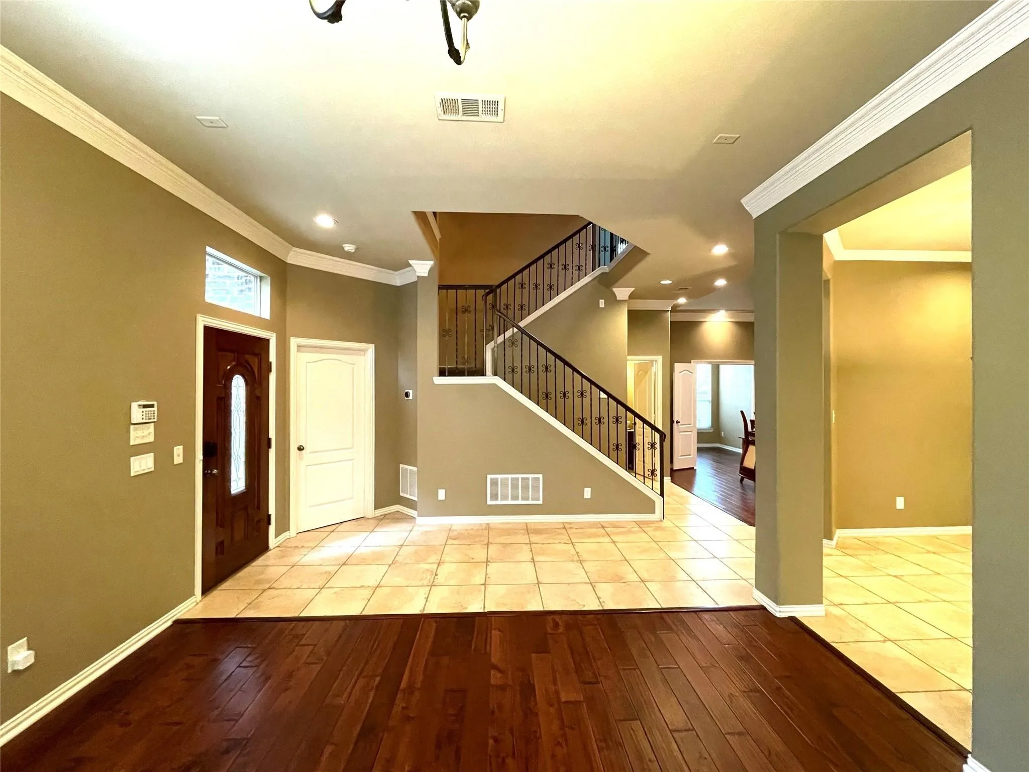 Single Family Residence For Rent in Collin County , 40 Emerald Pond Drive, Frisco, Texas 75034, 4 Bedroom, 4 Bathroom, 2 Garage spaces, 3,340 Sqft, built in 2002, mls#21342134, Real Estate Agent in Frisco, Homes For Rent in Collin county, Homes For Rent in Frisco, Realtor in Frisco Texas, Real Estate Brokerage Independent Realty Texas, Luminita Cordes Realtor