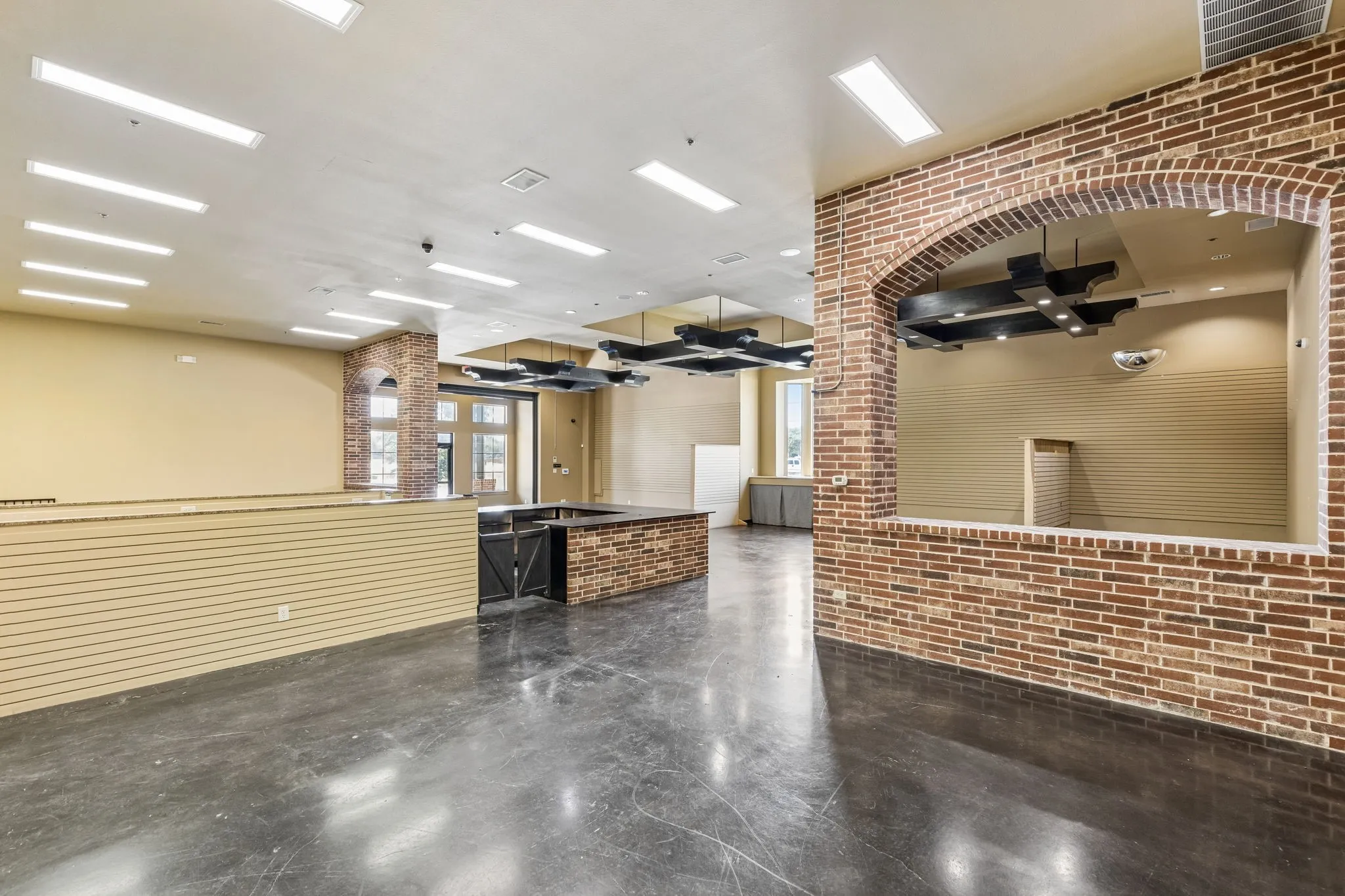 Retail For Sale in Denton County , 207 E Byron Nelson Boulevard, Roanoke, Texas 76262, 0, 0, Garage spaces, 0 Sqft, built in 2011, Price $1,750,000, mls#21341919, Real Estate Agent in Roanoke, Homes For Sale in Denton county, Homes For Sale in Roanoke, Realtor in Roanoke Texas, Real Estate Brokerage Independent Realty Texas, Luminita Cordes Realtor