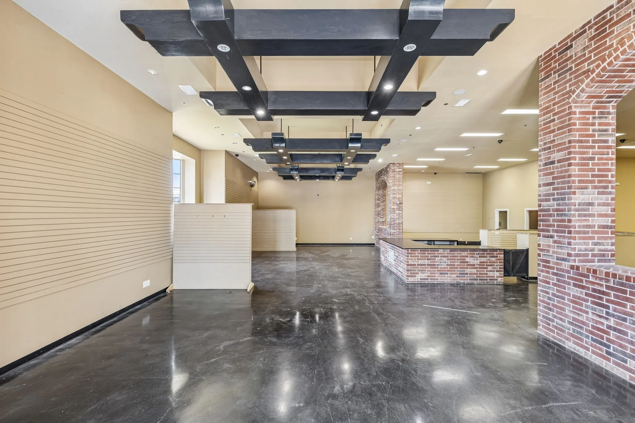 Retail For Sale in Denton County , 207 E Byron Nelson Boulevard, Roanoke, Texas 76262, 0, 0, Garage spaces, 0 Sqft, built in 2011, Price $1,750,000, mls#21341919, Real Estate Agent in Roanoke, Homes For Sale in Denton county, Homes For Sale in Roanoke, Realtor in Roanoke Texas, Real Estate Brokerage Independent Realty Texas, Luminita Cordes Realtor