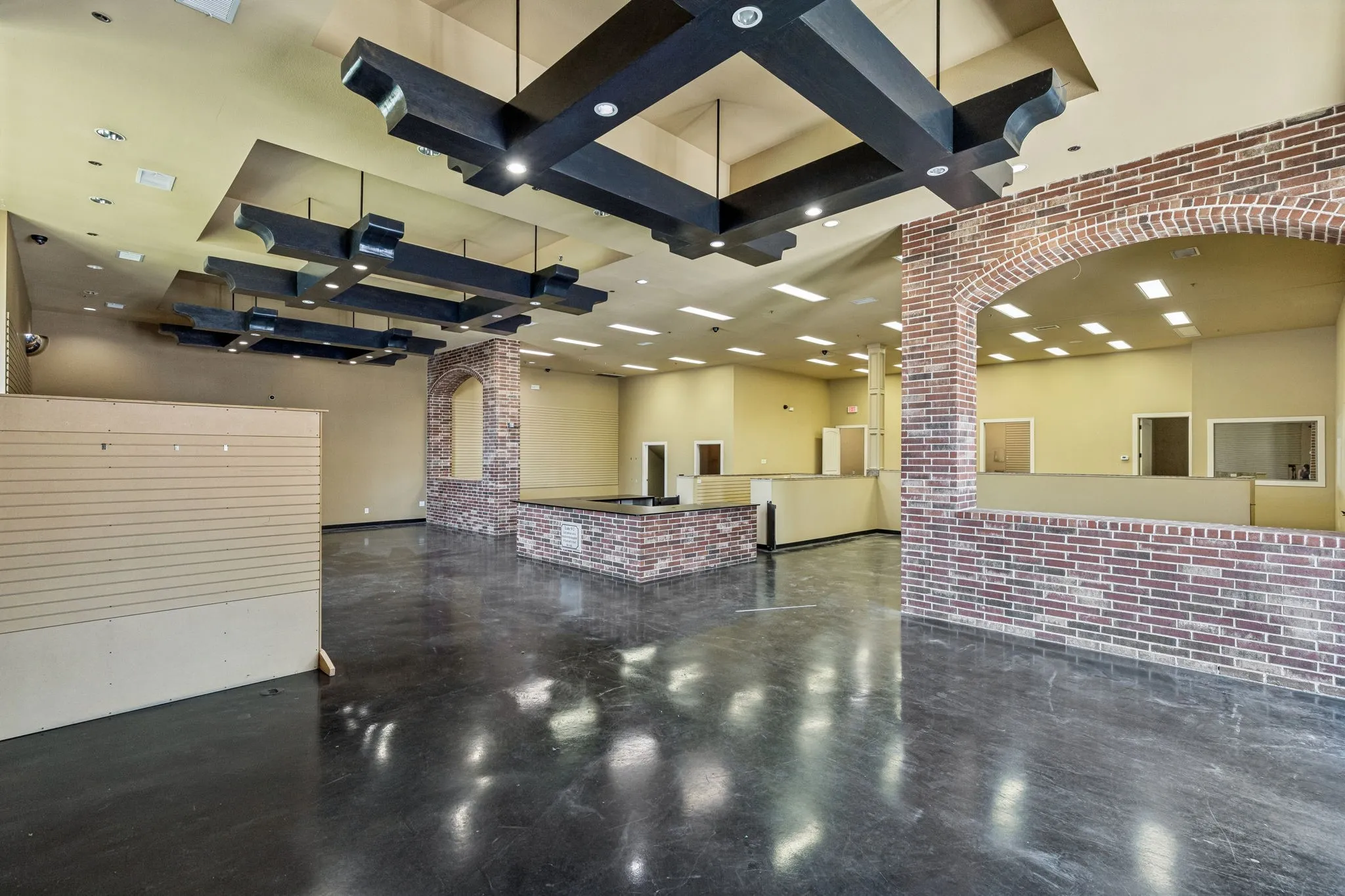 Retail For Sale in Denton County , 207 E Byron Nelson Boulevard, Roanoke, Texas 76262, 0, 0, Garage spaces, 0 Sqft, built in 2011, Price $1,750,000, mls#21341919, Real Estate Agent in Roanoke, Homes For Sale in Denton county, Homes For Sale in Roanoke, Realtor in Roanoke Texas, Real Estate Brokerage Independent Realty Texas, Luminita Cordes Realtor