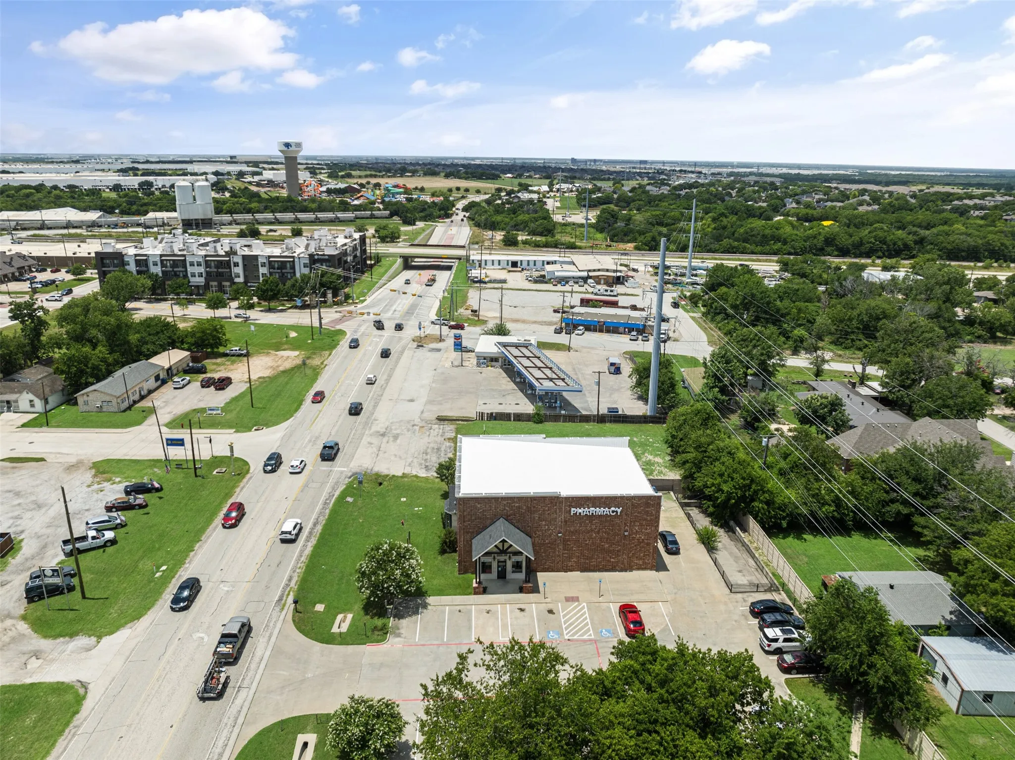 Retail For Sale in Denton County , 207 E Byron Nelson Boulevard, Roanoke, Texas 76262, 0, 0, Garage spaces, 0 Sqft, built in 2011, Price $1,750,000, mls#21341919, Real Estate Agent in Roanoke, Homes For Sale in Denton county, Homes For Sale in Roanoke, Realtor in Roanoke Texas, Real Estate Brokerage Independent Realty Texas, Luminita Cordes Realtor