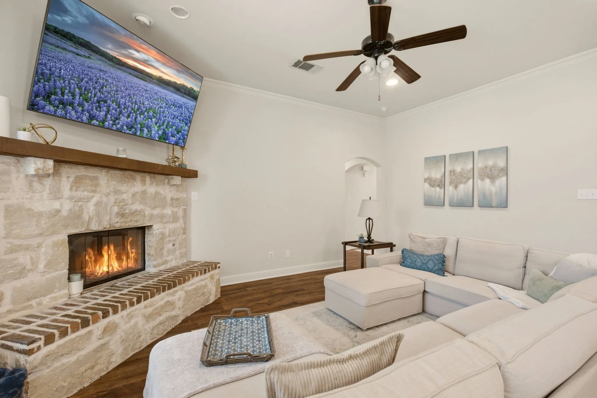 Single Family Residence For Sale in Collin County , 15841 River Glen Drive, Frisco, Texas 75035, 4 Bedroom, 3 Bathroom, 2 Garage spaces, 2,339 Sqft, built in 2011, mls#21338010, Real Estate Agent in Frisco, Homes For Sale in Collin county, Homes For Sale in Frisco, Realtor in Frisco Texas, Real Estate Brokerage Independent Realty Texas, Luminita Cordes Realtor
