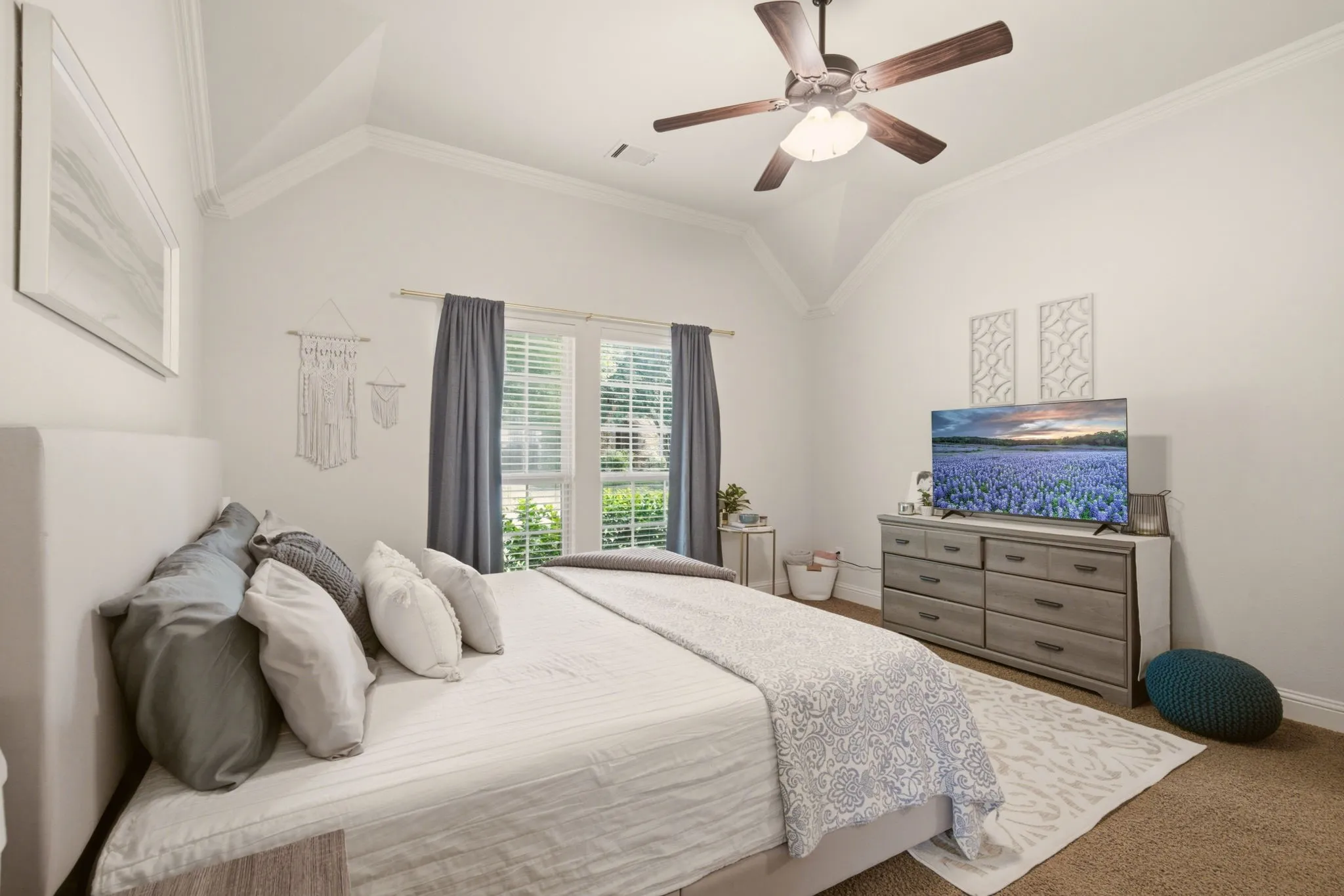 Single Family Residence For Sale in Collin County , 15841 River Glen Drive, Frisco, Texas 75035, 4 Bedroom, 3 Bathroom, 2 Garage spaces, 2,339 Sqft, built in 2011, mls#21338010, Real Estate Agent in Frisco, Homes For Sale in Collin county, Homes For Sale in Frisco, Realtor in Frisco Texas, Real Estate Brokerage Independent Realty Texas, Luminita Cordes Realtor
