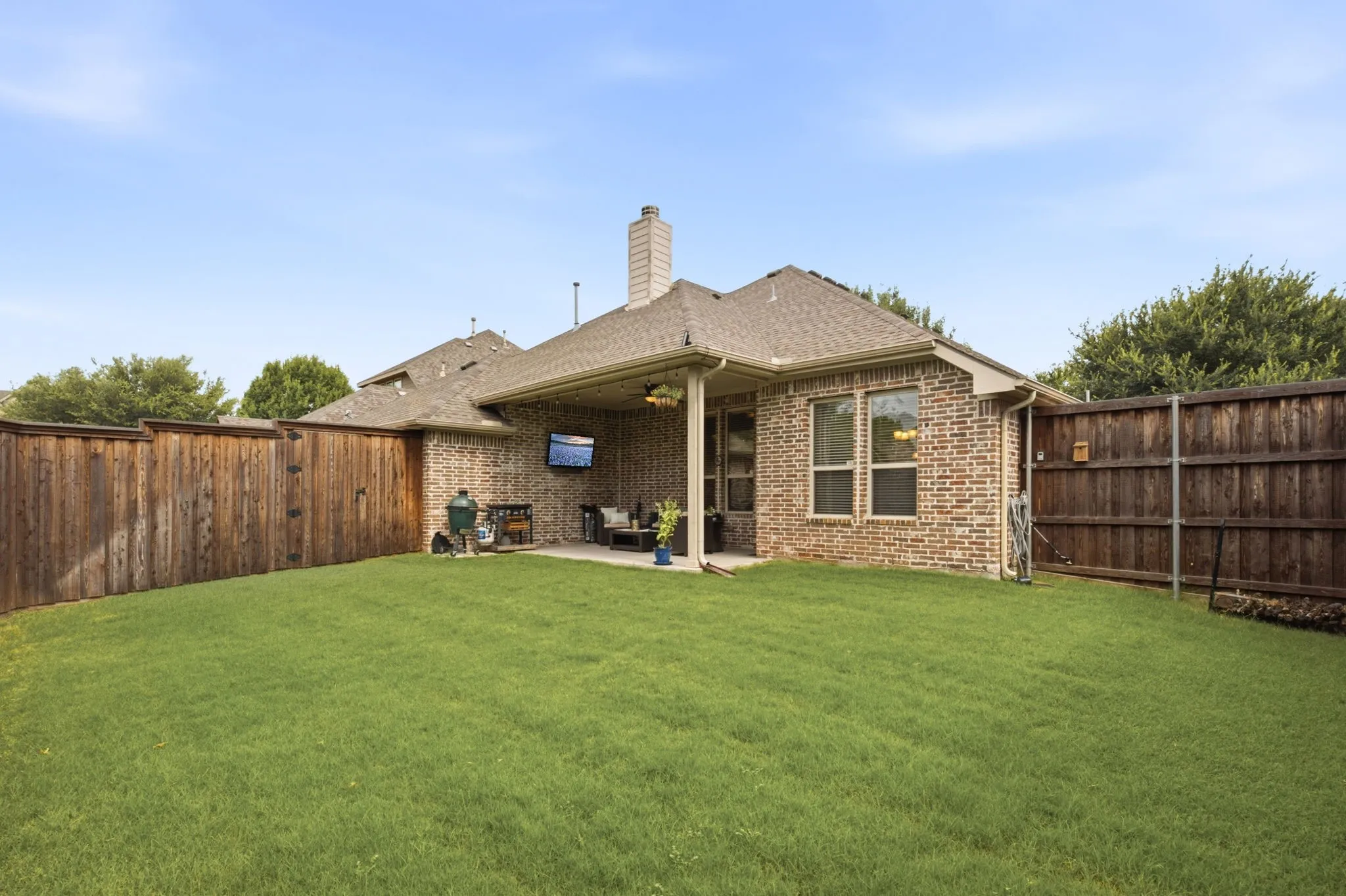 Single Family Residence For Sale in Collin County , 15841 River Glen Drive, Frisco, Texas 75035, 4 Bedroom, 3 Bathroom, 2 Garage spaces, 2,339 Sqft, built in 2011, mls#21338010, Real Estate Agent in Frisco, Homes For Sale in Collin county, Homes For Sale in Frisco, Realtor in Frisco Texas, Real Estate Brokerage Independent Realty Texas, Luminita Cordes Realtor