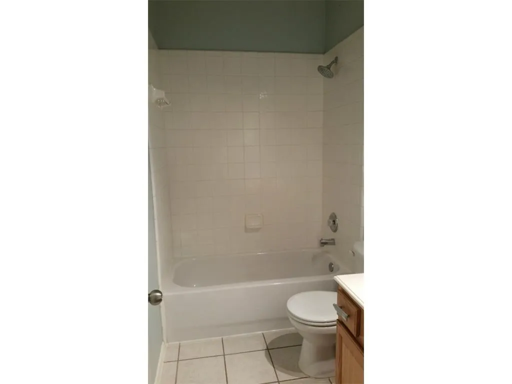 Single Family Residence For Rent in Collin County , 9840 Hedge Bell Drive, Mc Kinney, Texas 75072, 3 Bedroom, 2 Bathroom, 2 Garage spaces, 1,732 Sqft, built in 2004, mls#21341474, Real Estate Agent in Mc Kinney, Homes For Rent in Collin county, Homes For Rent in Mc Kinney, Realtor in Mc Kinney Texas, Real Estate Brokerage Independent Realty Texas, Luminita Cordes Realtor