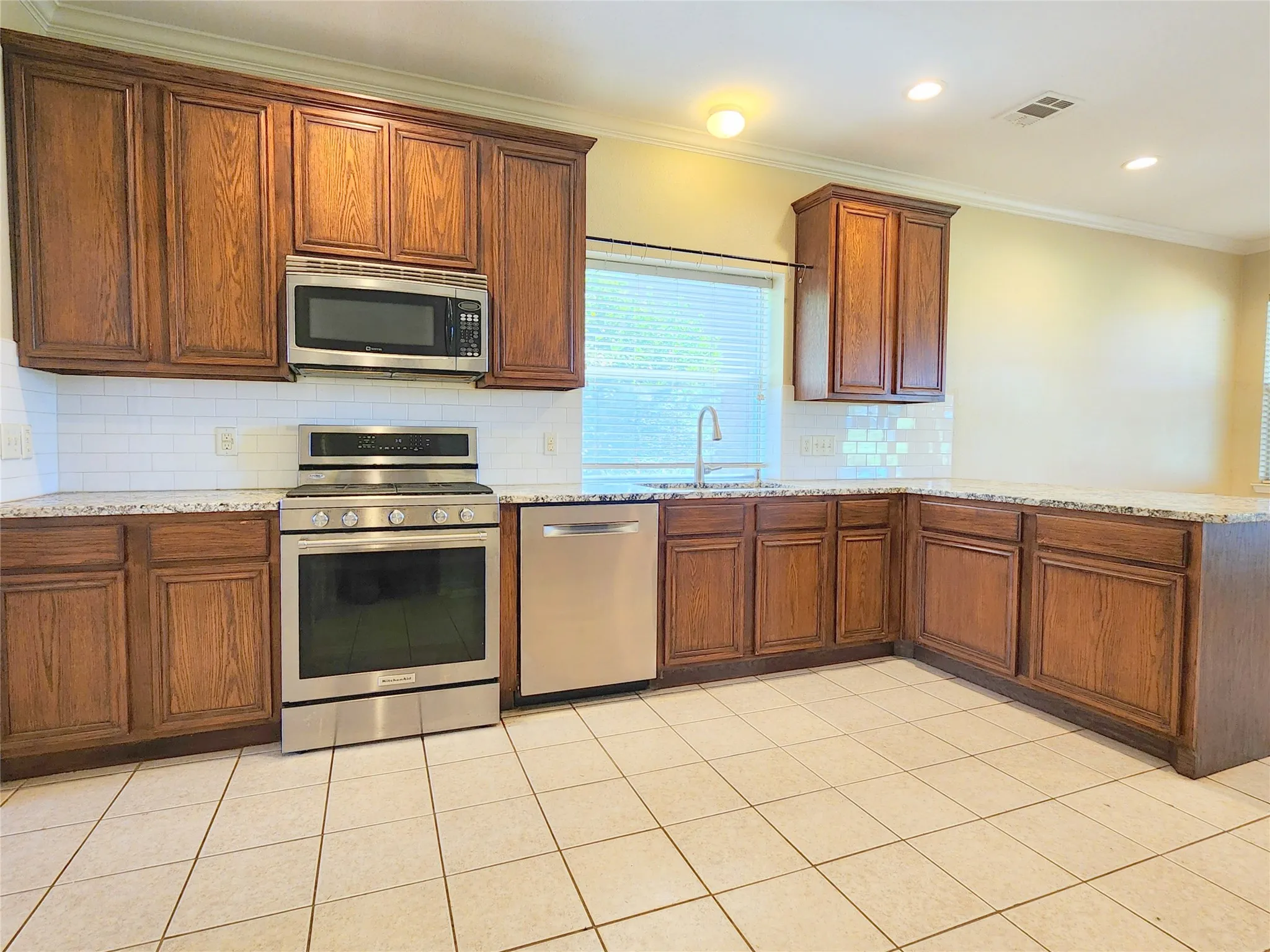 1st floor: Kitchen