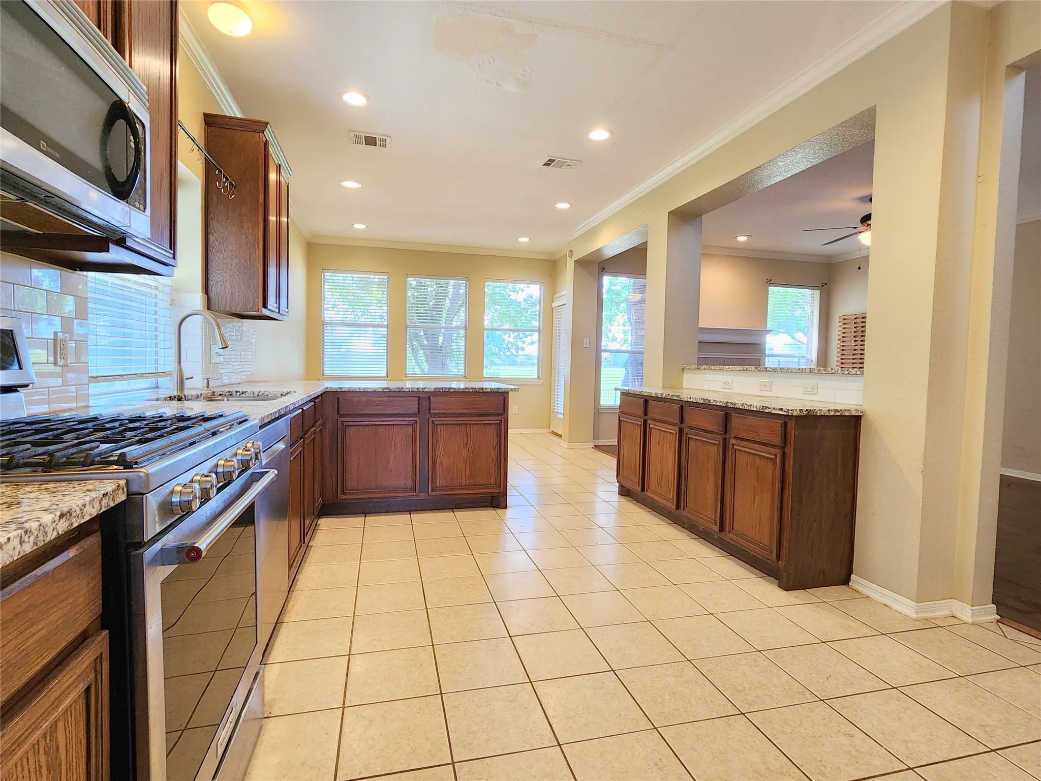1st floor: Kitchen