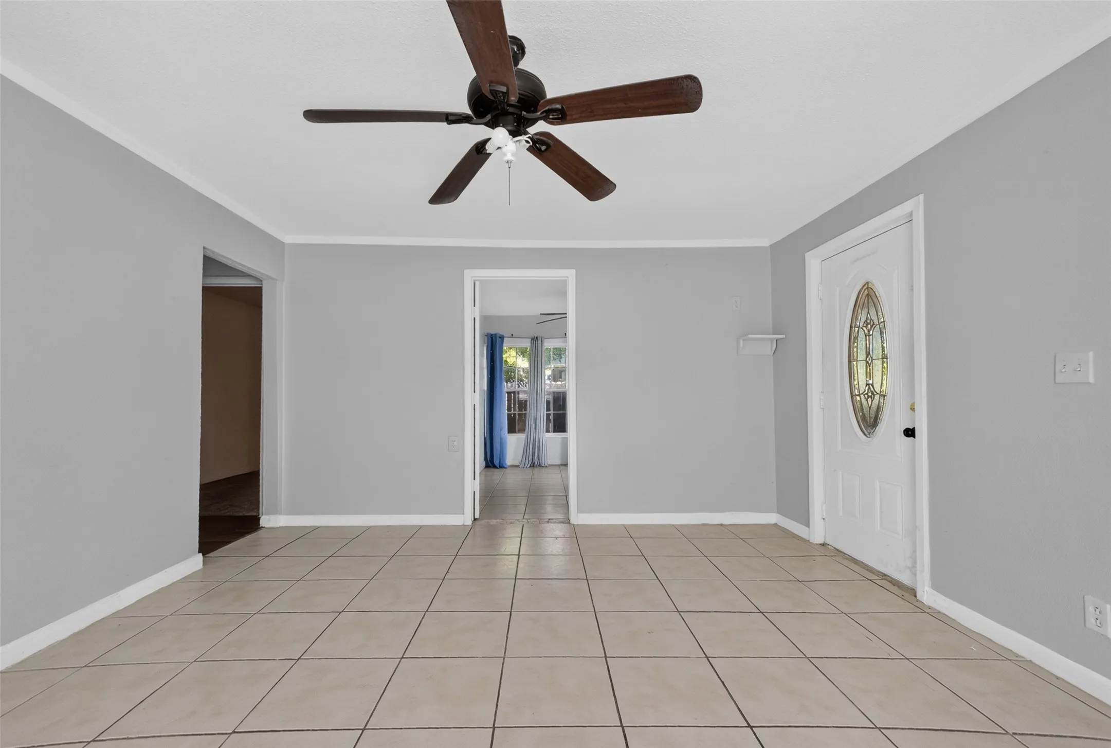 Single Family Residence For Sale in Tarrant County , 3108 Bideker Avenue, Fort Worth, Texas 76105, 4 Bedroom, 2 Bathroom, 1 Garage spaces, 1,320 Sqft, built in 1935, mls#21342180, Real Estate Agent in Fort Worth, Homes For Sale in Tarrant county, Homes For Sale in Fort Worth, Realtor in Fort Worth Texas, Real Estate Brokerage Independent Realty Texas, Luminita Cordes Realtor
