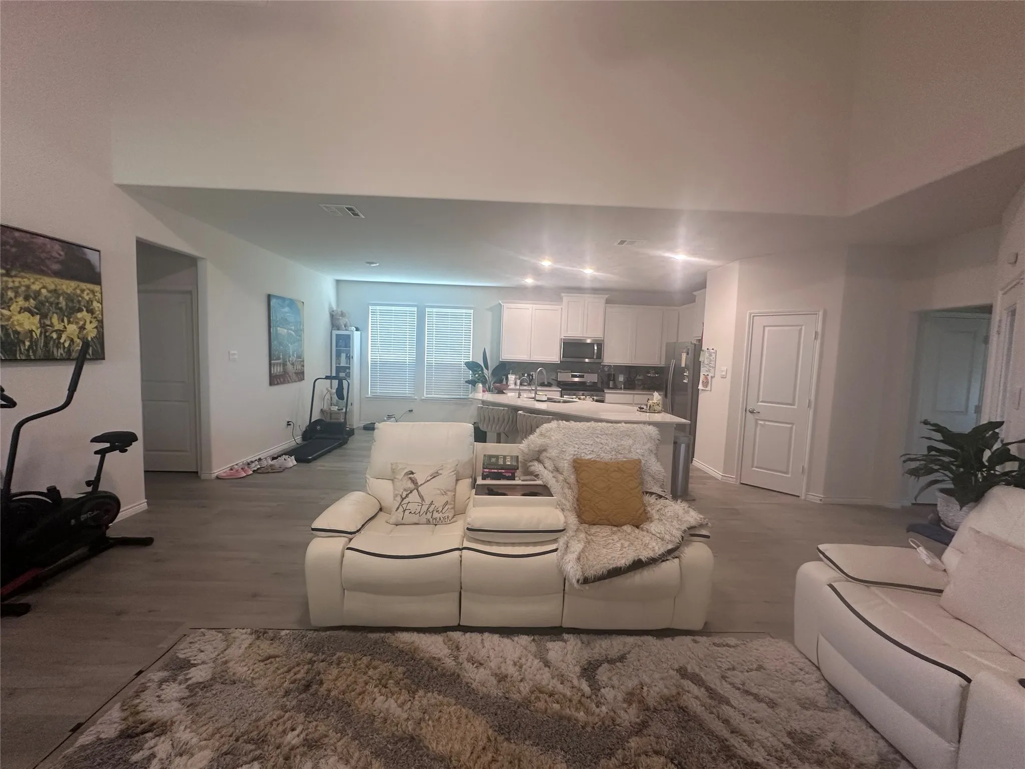 Single Family Residence For Rent in Collin County , 2008 Deya Drive, Anna, Texas 75409, 4 Bedroom, 4 Bathroom, 2 Garage spaces, 2,219 Sqft, built in 2023, mls#21342161, Real Estate Agent in Anna, Homes For Rent in Collin county, Homes For Rent in Anna, Realtor in Anna Texas, Real Estate Brokerage Independent Realty Texas, Luminita Cordes Realtor