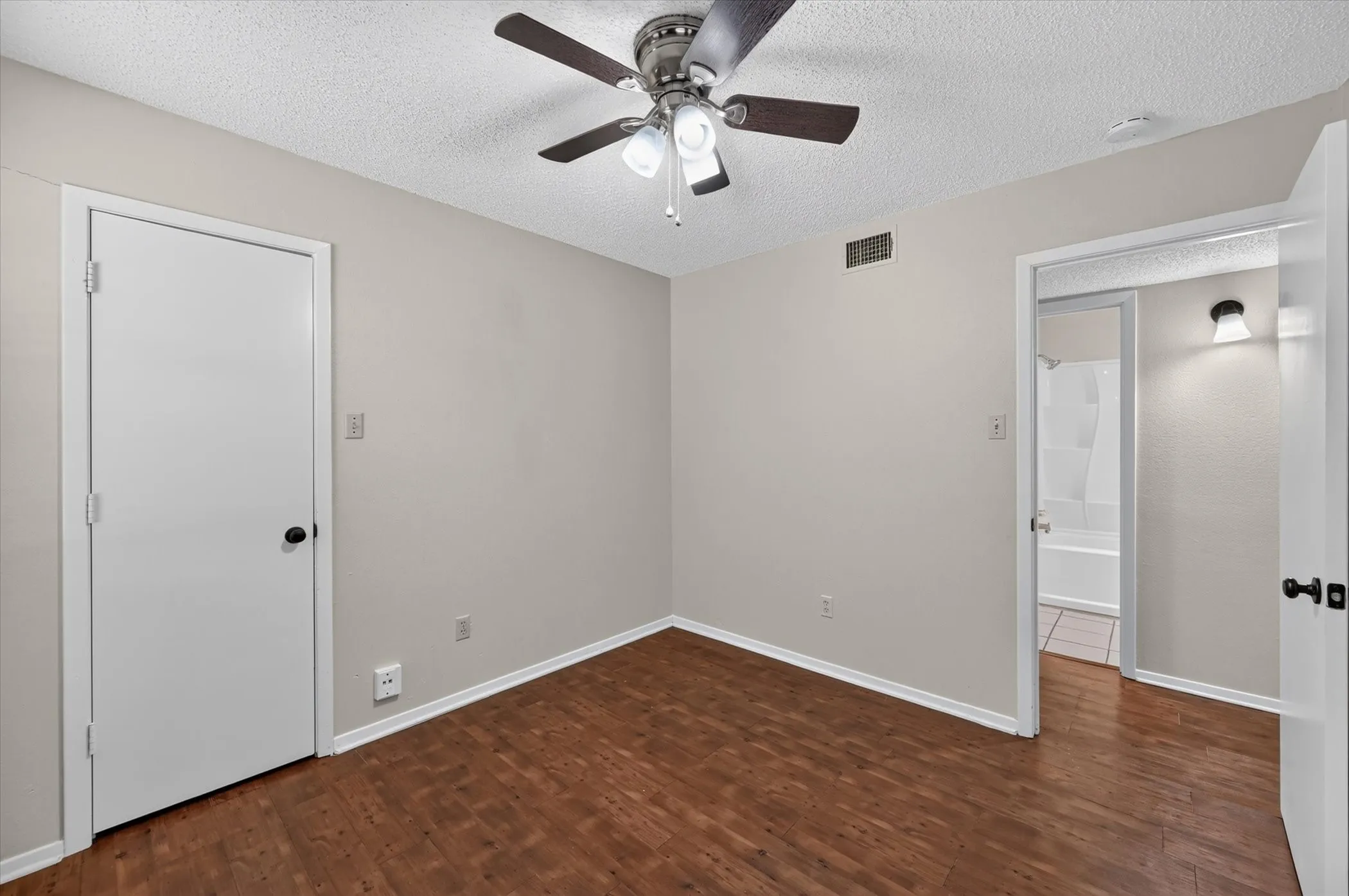 Quadruplex For Sale in Tarrant County , 620 Race Street, Crowley, Texas 76036, 8 Bedroom, 4 Bathroom, Garage spaces, 0 Sqft, built in 1985, mls#21342191, Real Estate Agent in Crowley, Homes For Sale in Tarrant county, Homes For Sale in Crowley, Realtor in Crowley Texas, Real Estate Brokerage Independent Realty Texas, Luminita Cordes Realtor