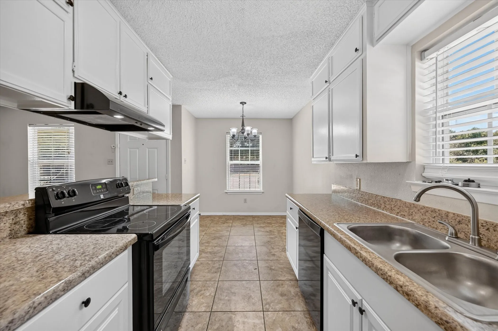 Quadruplex For Sale in Tarrant County , 620 Race Street, Crowley, Texas 76036, 8 Bedroom, 4 Bathroom, Garage spaces, 0 Sqft, built in 1985, mls#21342191, Real Estate Agent in Crowley, Homes For Sale in Tarrant county, Homes For Sale in Crowley, Realtor in Crowley Texas, Real Estate Brokerage Independent Realty Texas, Luminita Cordes Realtor