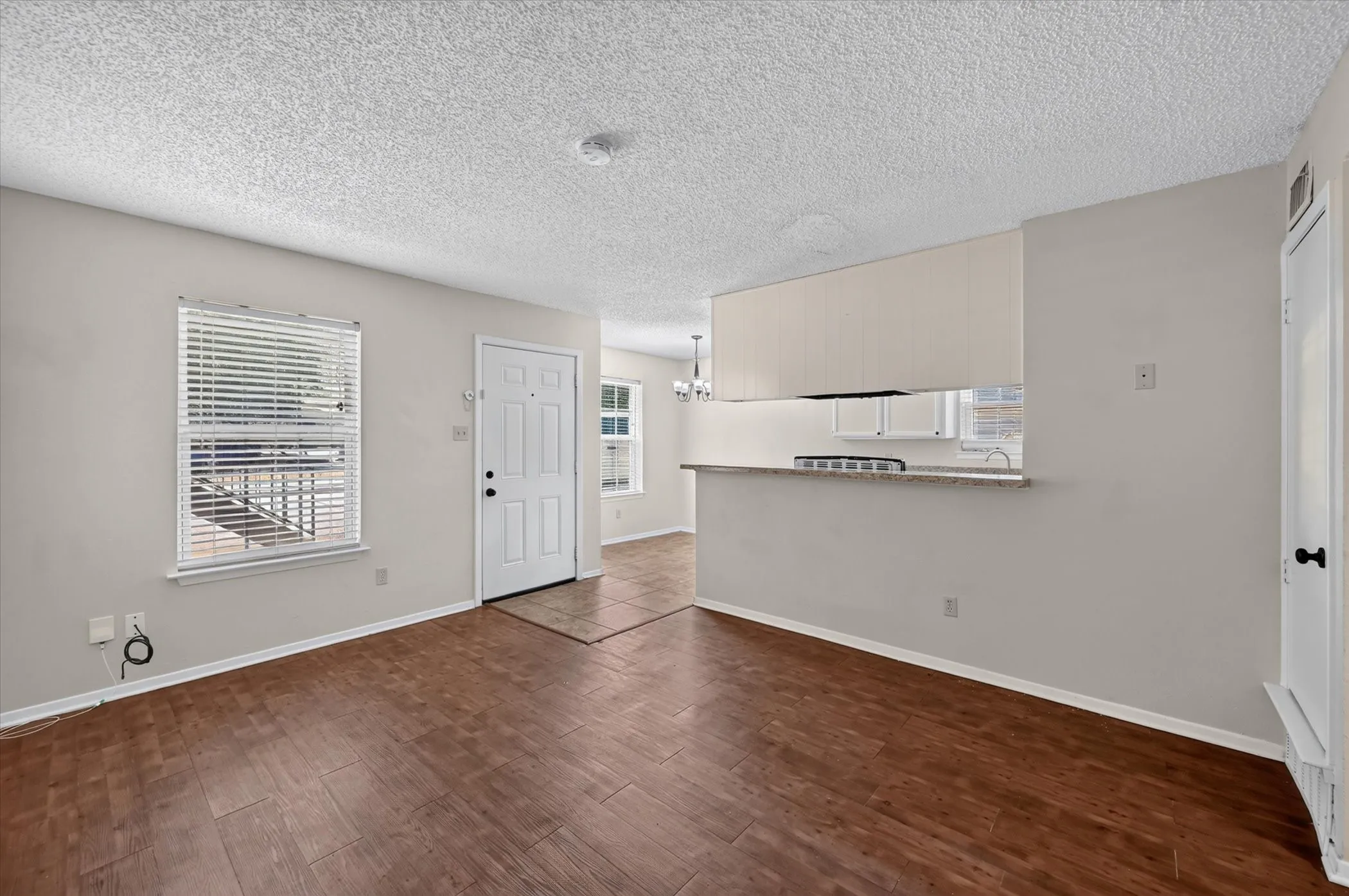 Quadruplex For Sale in Tarrant County , 620 Race Street, Crowley, Texas 76036, 8 Bedroom, 4 Bathroom, Garage spaces, 0 Sqft, built in 1985, mls#21342191, Real Estate Agent in Crowley, Homes For Sale in Tarrant county, Homes For Sale in Crowley, Realtor in Crowley Texas, Real Estate Brokerage Independent Realty Texas, Luminita Cordes Realtor