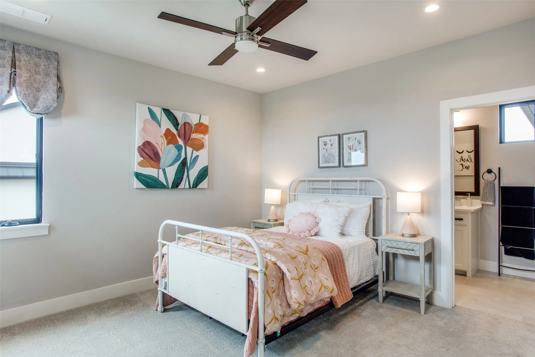 Single Family Residence For Sale in Tarrant County , 628 Verona Drive, Haslet, Texas 76052, 5 Bedroom, 7 Bathroom, 3 Garage spaces, 4,437 Sqft, built in 2022, mls#21340189, Real Estate Agent in Haslet, Homes For Sale in Tarrant county, Homes For Sale in Haslet, Realtor in Haslet Texas, Real Estate Brokerage Independent Realty Texas, Luminita Cordes Realtor