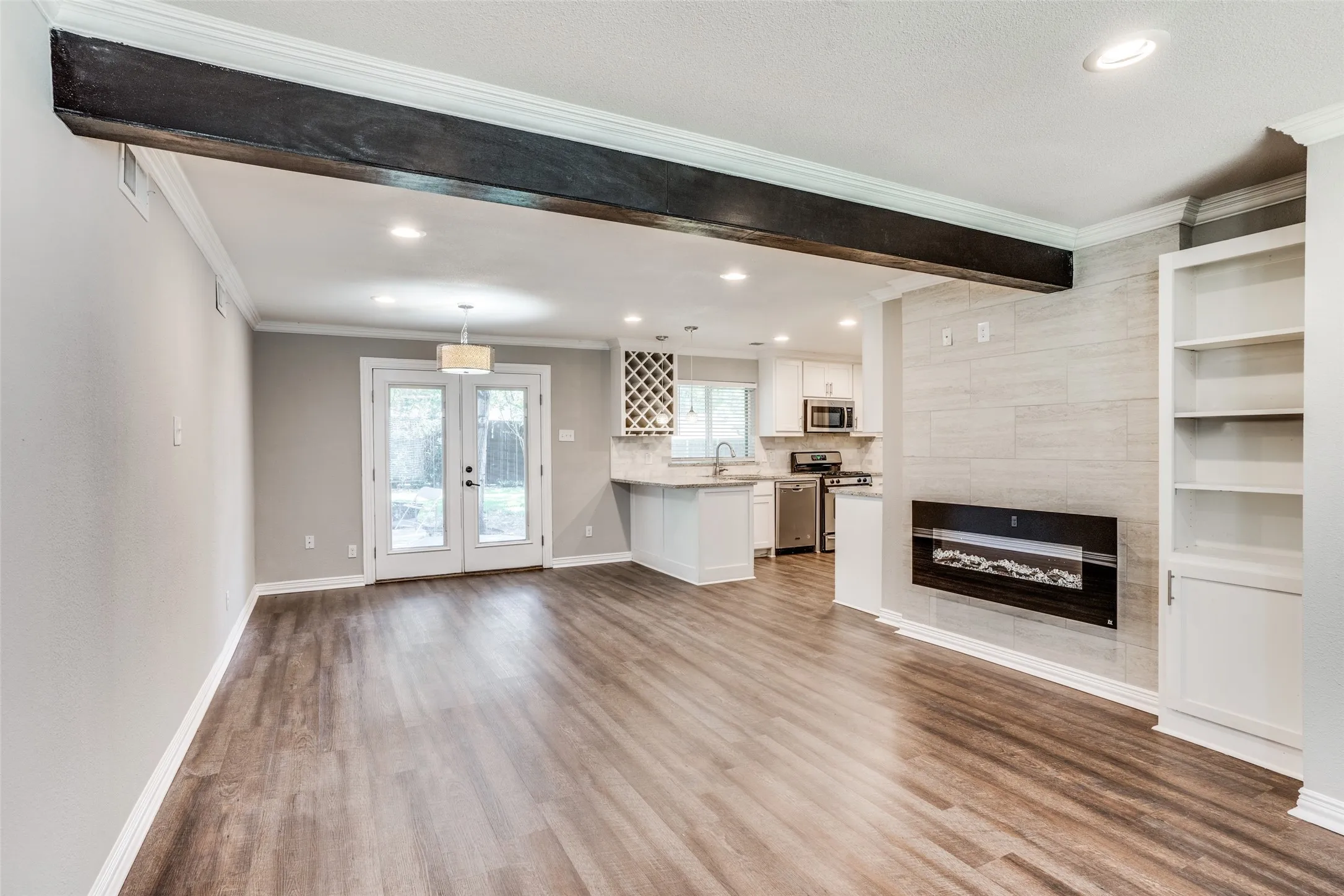 Single Family Residence For Rent in Dallas County , 3642 Ridgebriar Drive, Dallas, Texas 75234, 4 Bedroom, 3 Bathroom, 2 Garage spaces, 2,155 Sqft, built in 1962, mls#21341819, Real Estate Agent in Dallas, Homes For Rent in Dallas county, Homes For Rent in Dallas, Realtor in Dallas Texas, Real Estate Brokerage Independent Realty Texas, Luminita Cordes Realtor