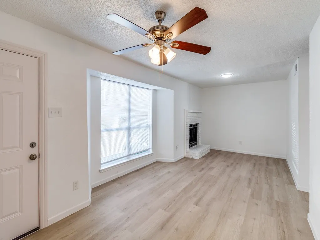 For Sale in Dallas County , 9524 Military Parkway, Dallas, Texas 75227, 0, 0, Garage spaces, 0 Sqft, built in 1983, mls#21342108, Real Estate Agent in Dallas, Homes For Sale in Dallas county, Homes For Sale in Dallas, Realtor in Dallas Texas, Real Estate Brokerage Independent Realty Texas, Luminita Cordes Realtor