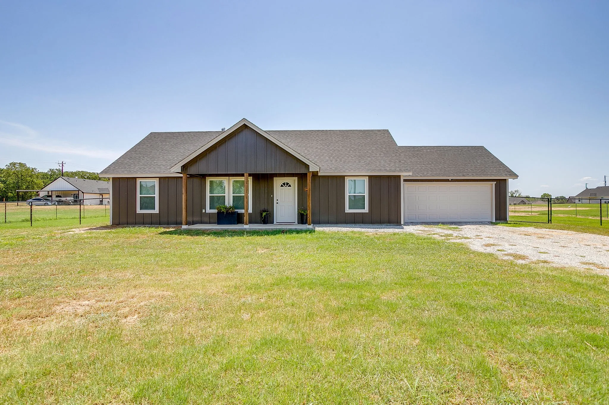 Single Family Residence For Sale in Parker County , 2998 Knob Road, Springtown, Texas 76082, 3 Bedroom, 2 Bathroom, 2 Garage spaces, 1,311 Sqft, built in 2026, mls#21338093, Real Estate Agent in Springtown, Homes For Sale in Parker county, Homes For Sale in Springtown, Realtor in Springtown Texas, Real Estate Brokerage Independent Realty Texas, Luminita Cordes Realtor