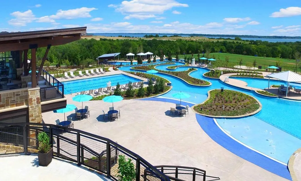 Inspiration Lazy River and Lap Pool